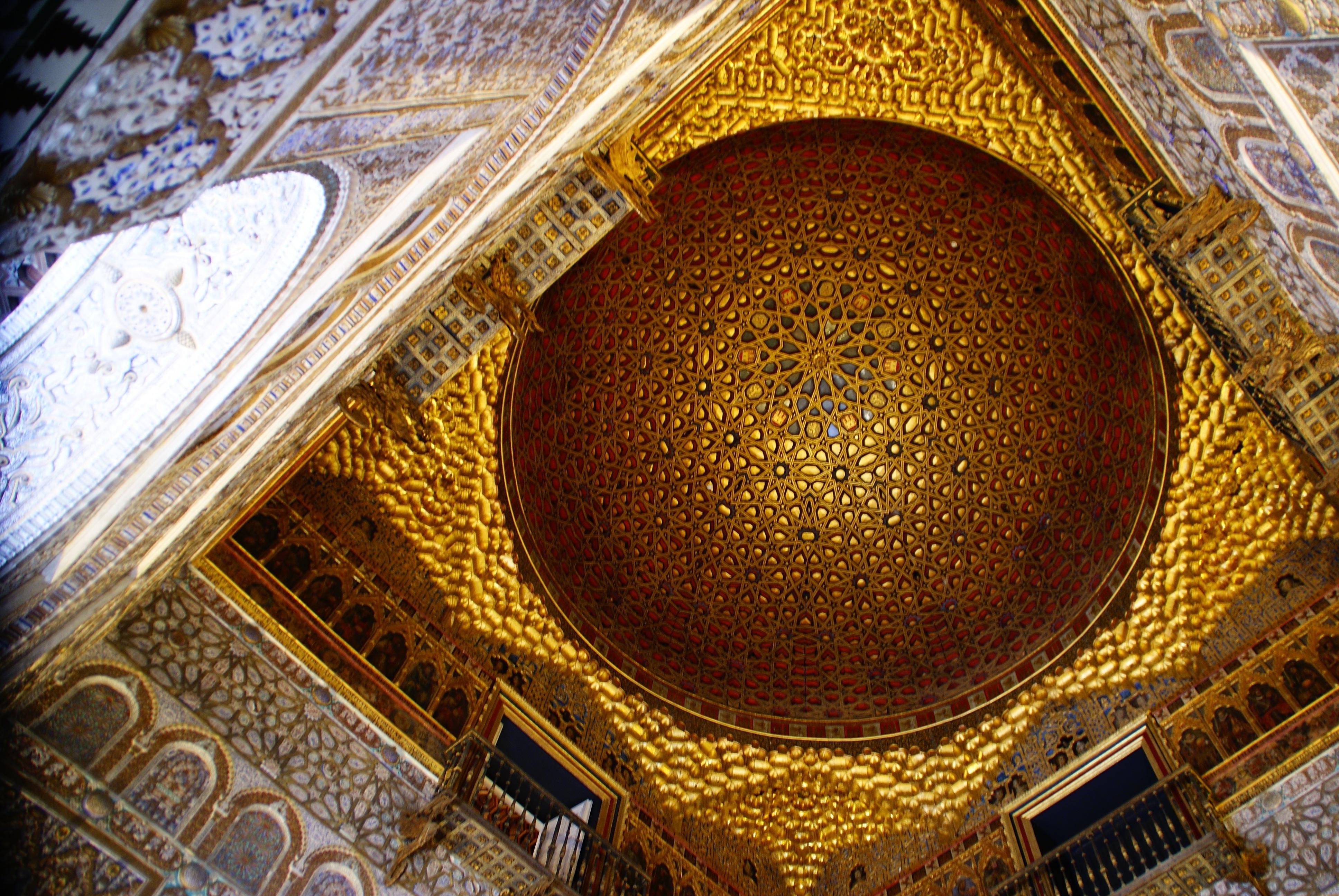 Exclusive Small-Group Tour: Seville Cathedral & Royal Alcázar