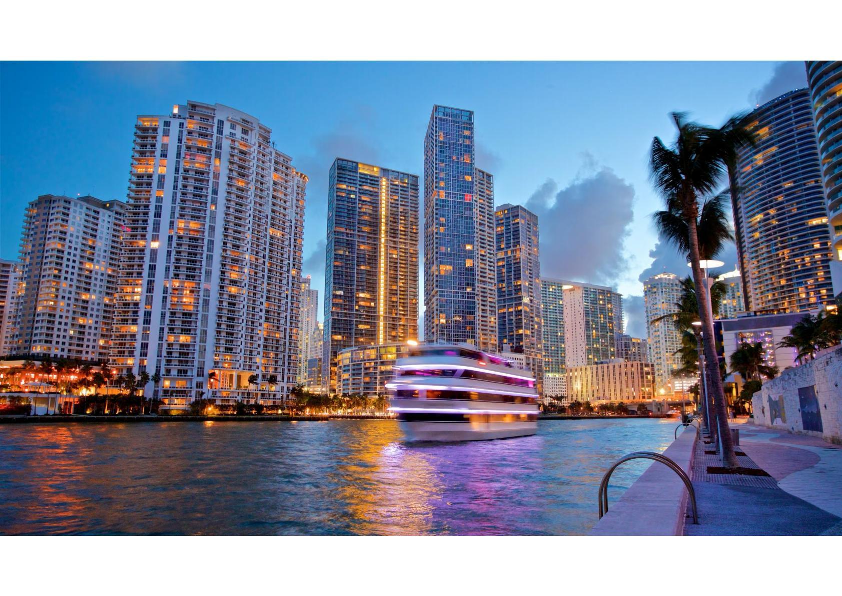 Miami Private MIA Airport Roundtrip Transfer