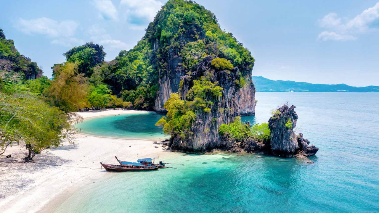 James Bond Island & Phang Nga Bay Full-Day Tour from Phuket