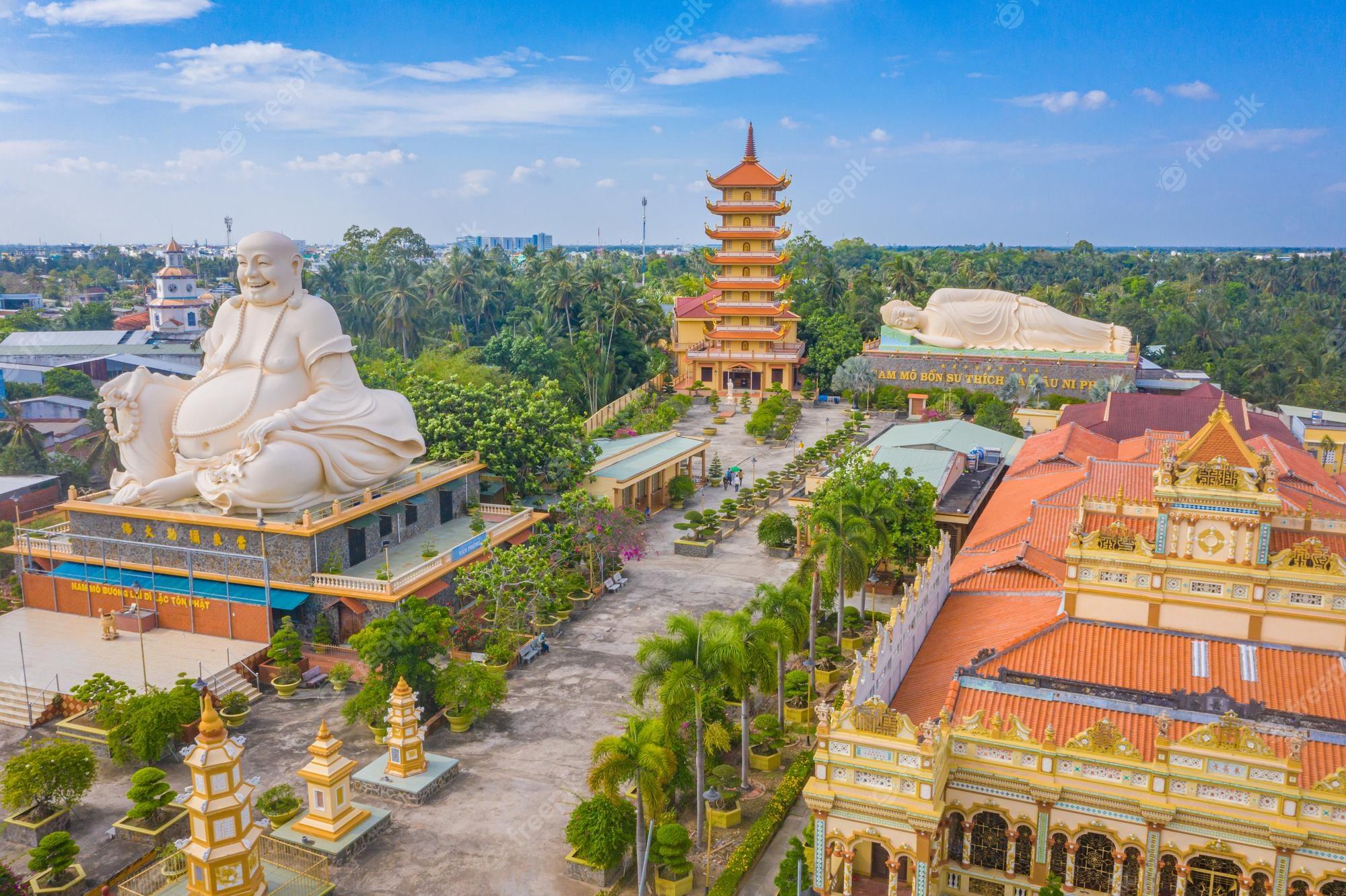 Mekong Delta VIP Day Tour from Ho Chi Minh City by Luxury Limousine