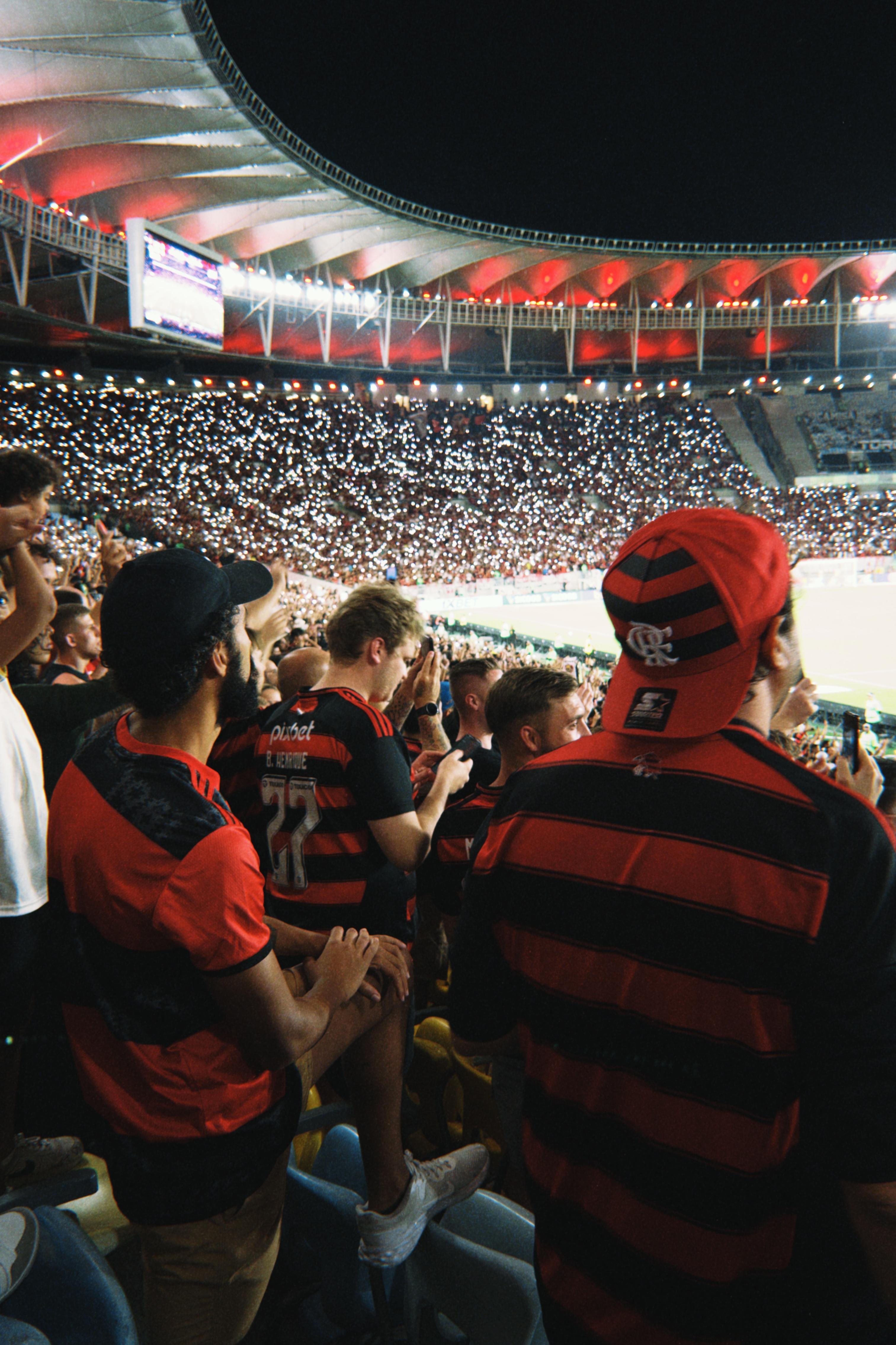 Rio de Janeiro: Live Maracanã Football Match Experience with Private Transfer