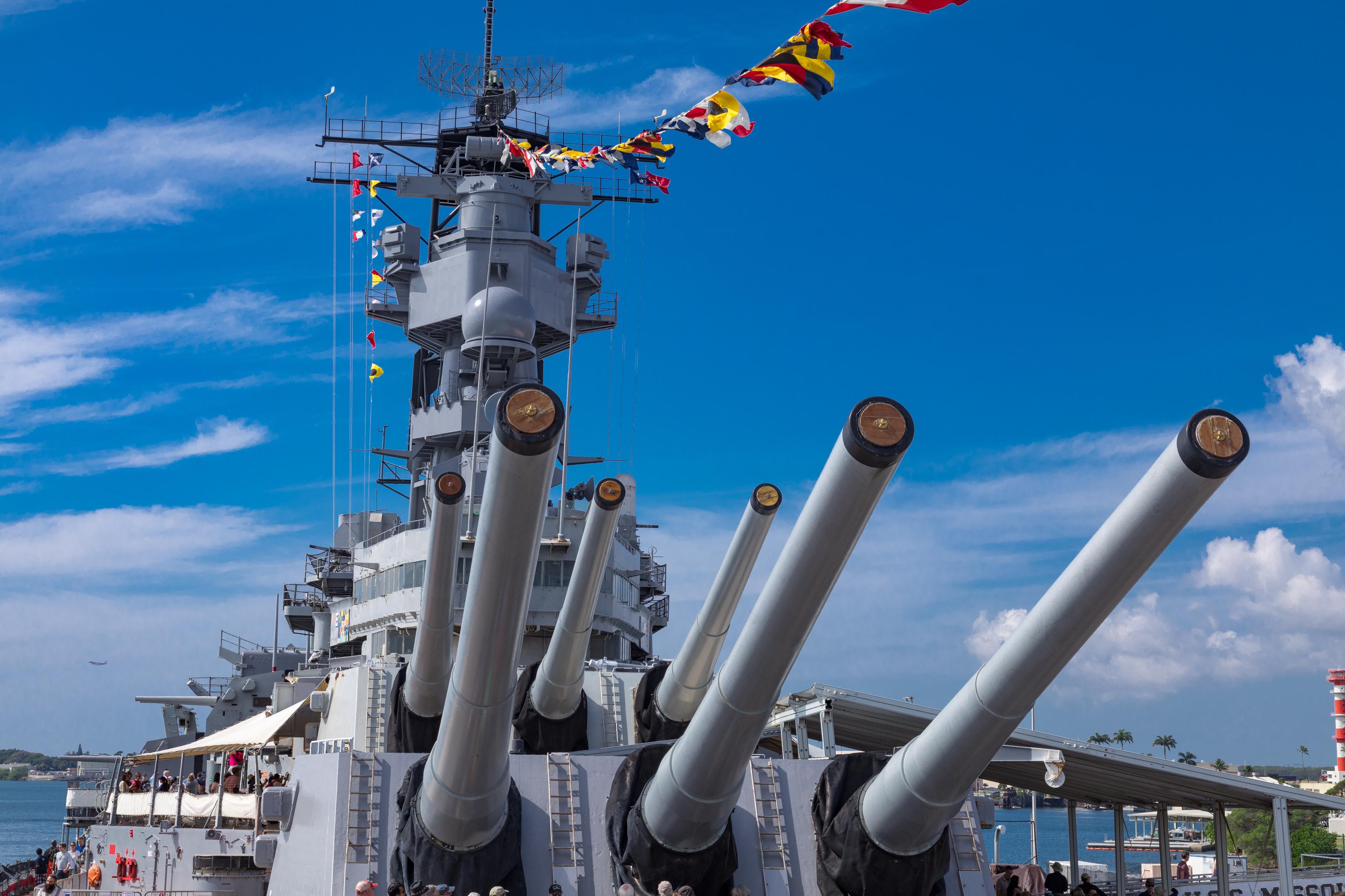 Honolulu: Battleship Missouri Memorial Access