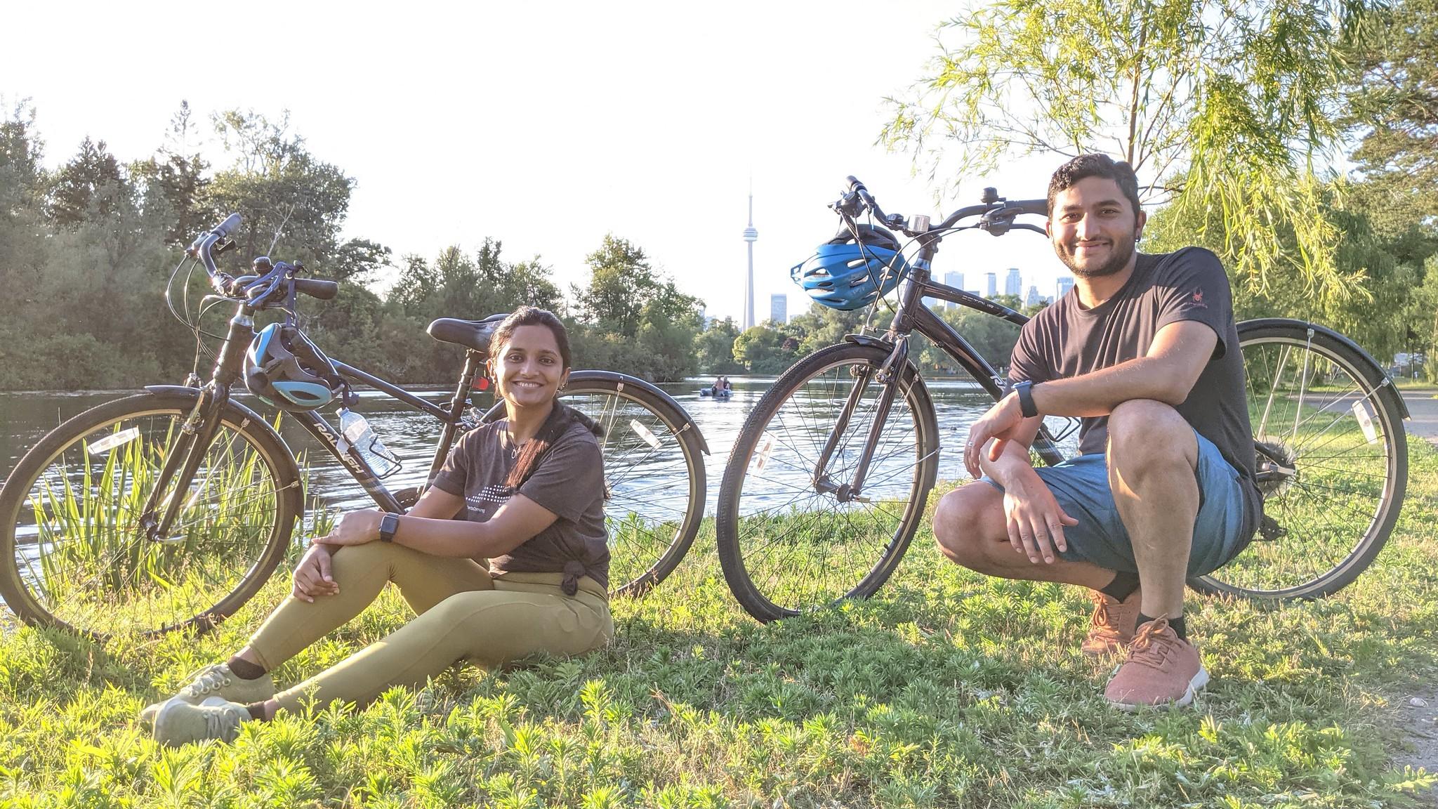 Toronto Islands Bike Tour: Morning or Twilight Ride