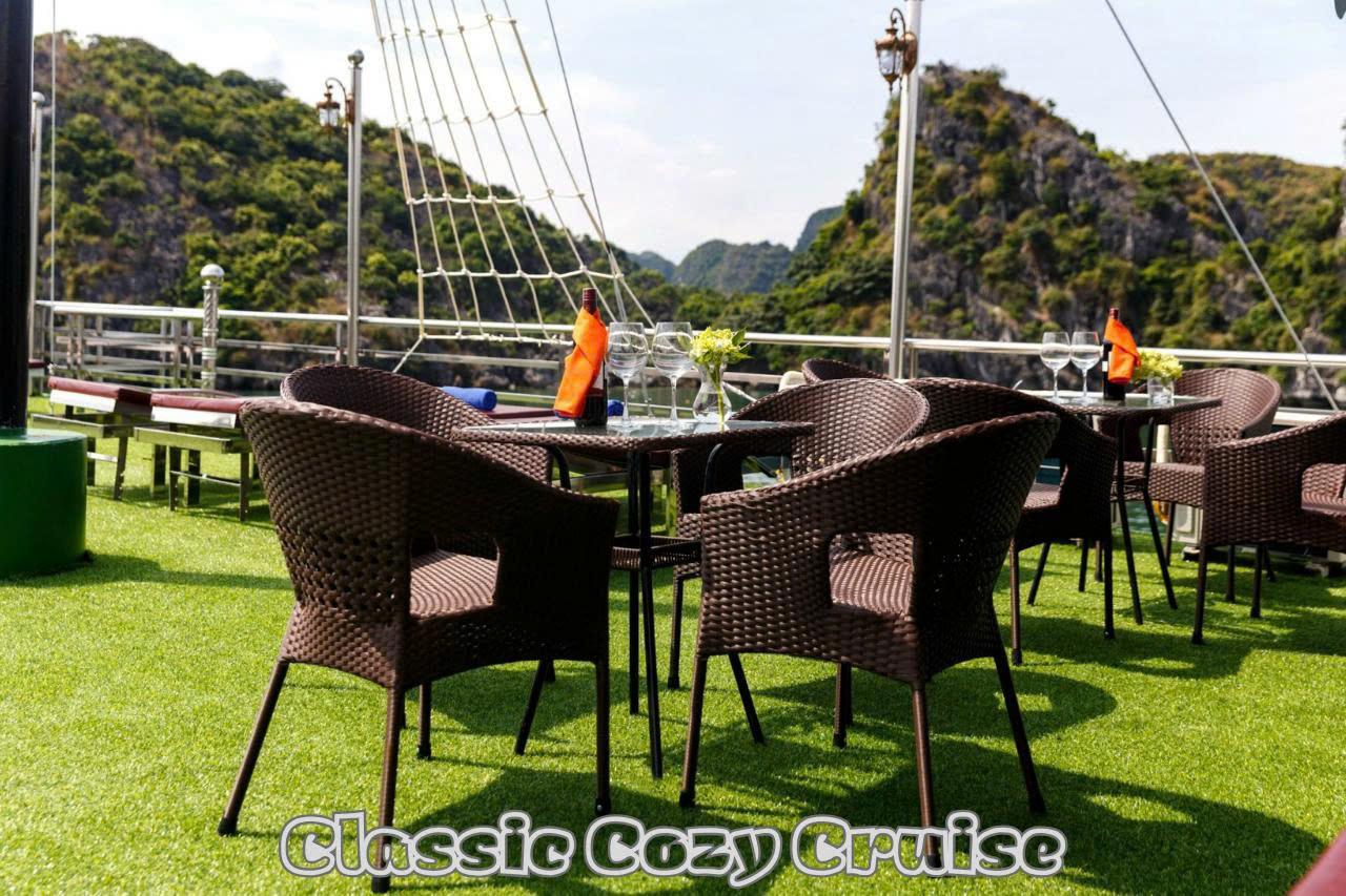 Ha Long & Lan Ha Bay 2-Day Cruise from Hanoi with All Meals