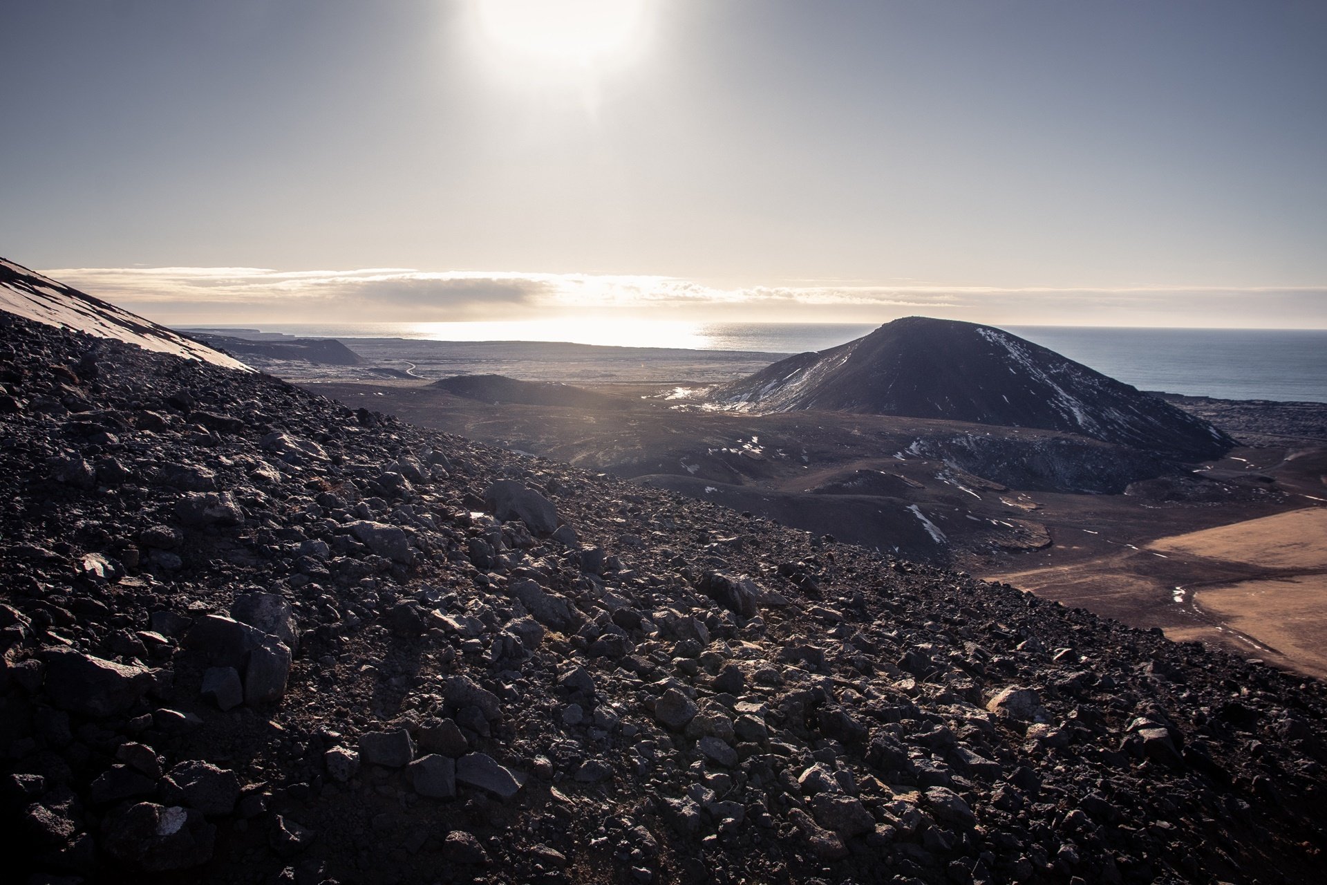 Reykjanes Peninsula volcano tour — lava fields and geothermal landscapes — image 5