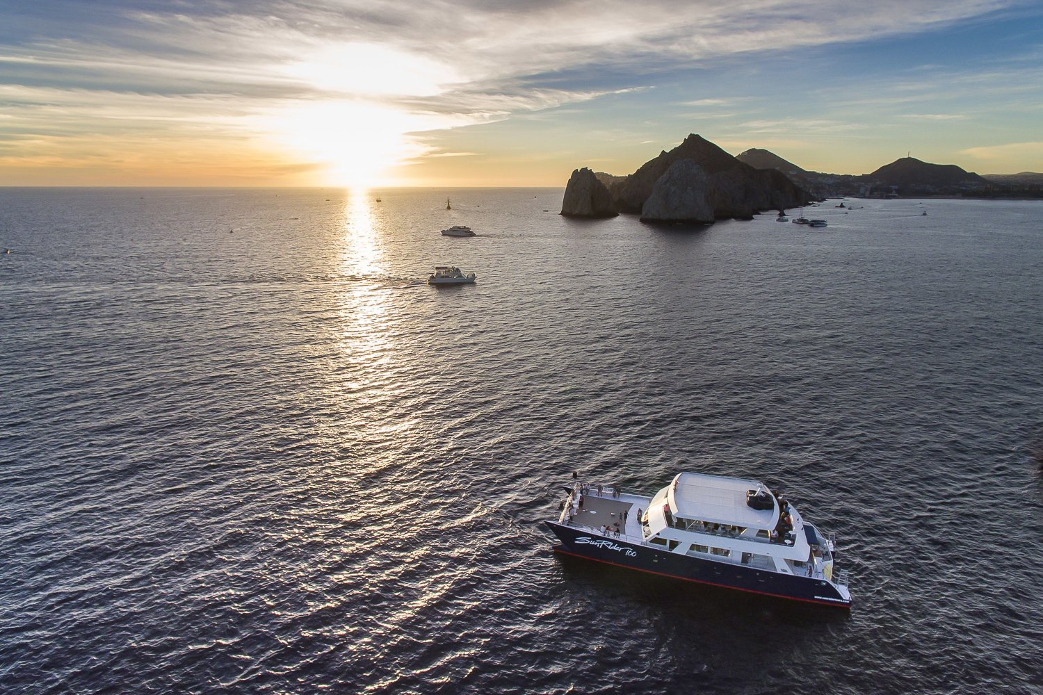 Cabo San Lucas Sunset Dinner Cruise aboard SunRider100