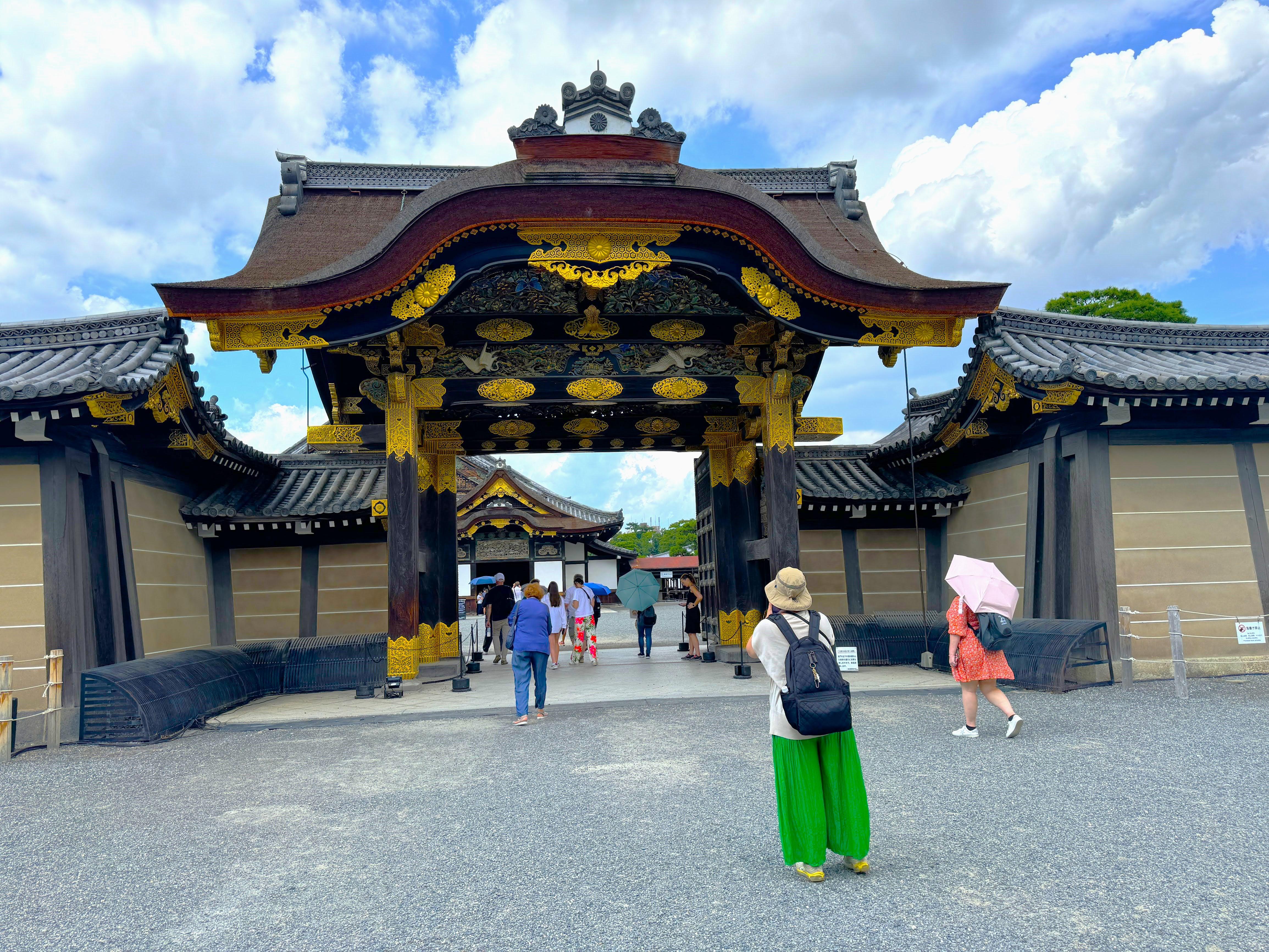 Kyoto Full-Day Highlights Tour: Temples and Historic Districts