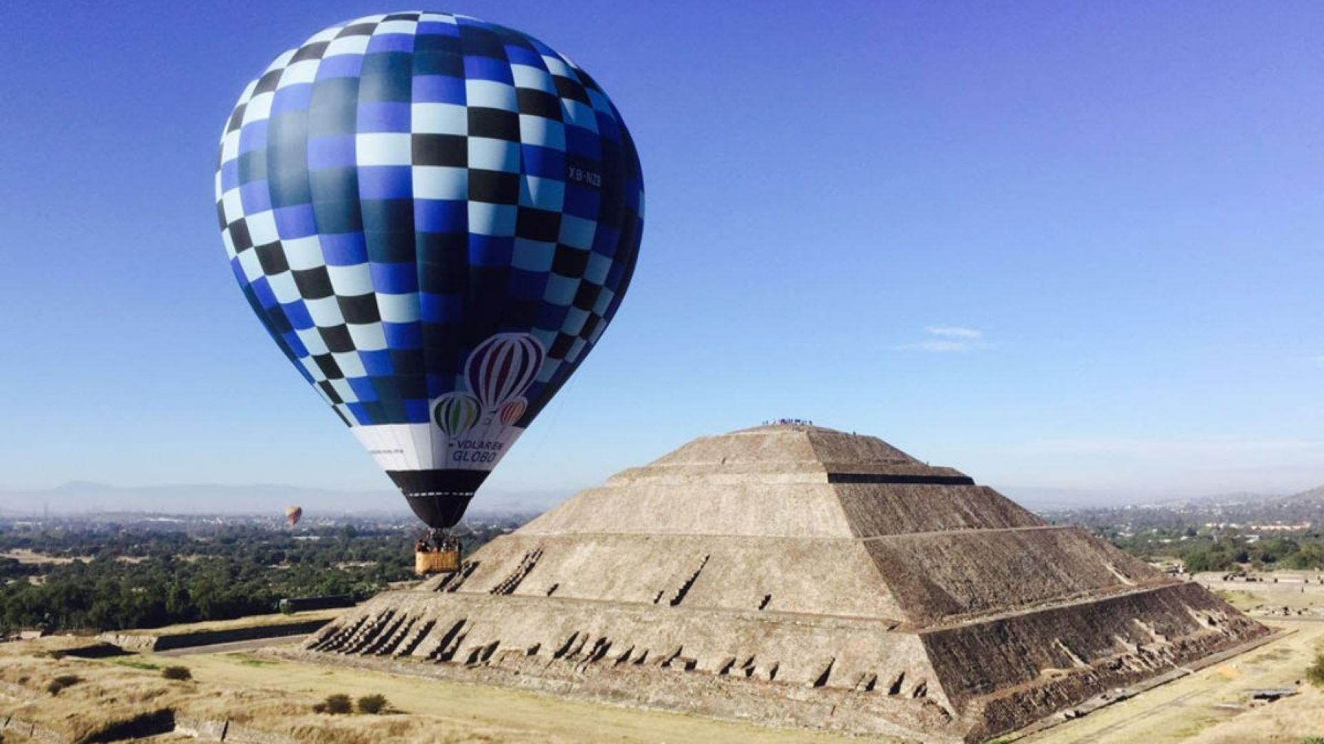 Teotihuacán Hot Air Balloon Flight with Hotel Pickup
