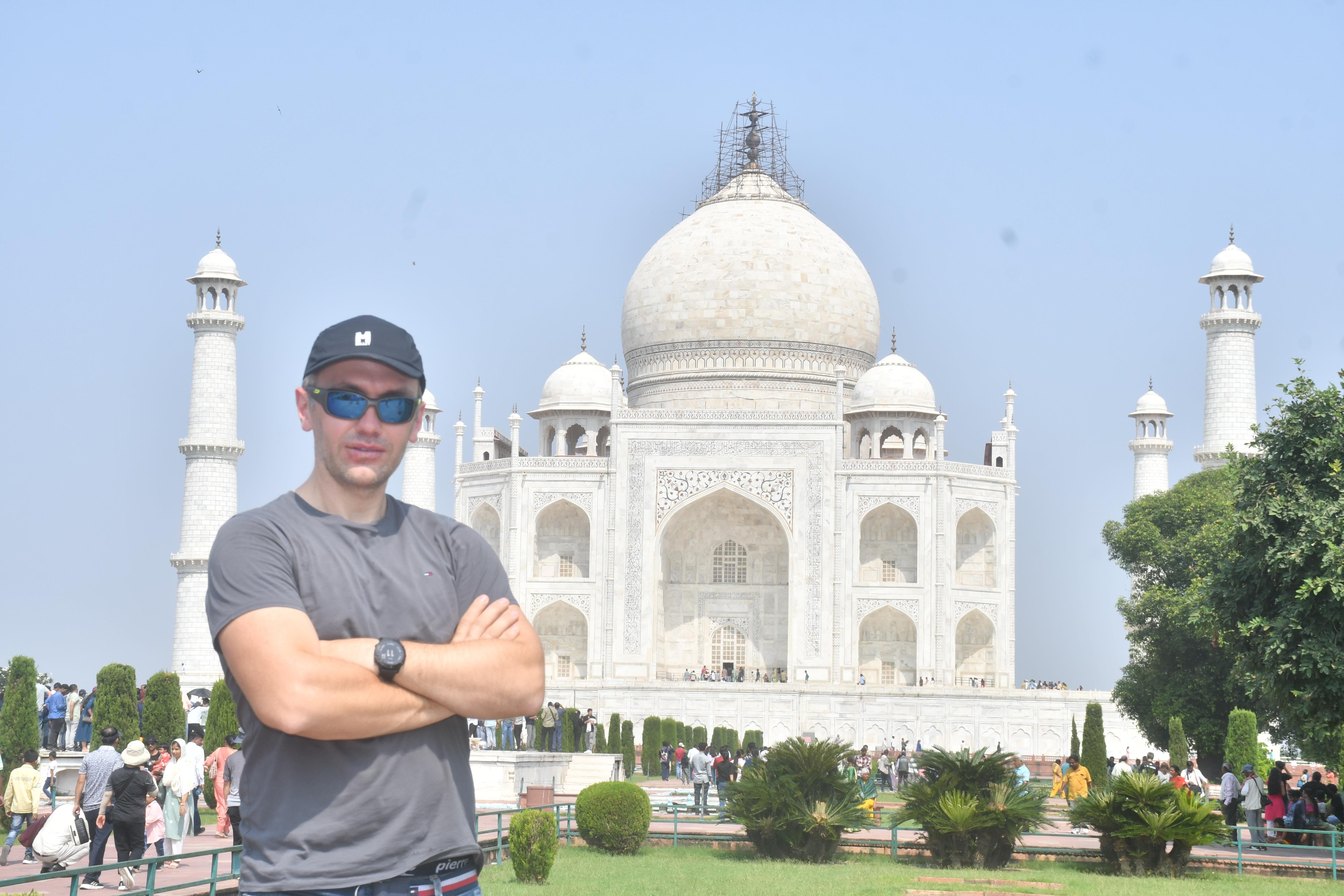 Taj Mahal, Mathura & Vrindavan Full-Day Cultural Expedition
