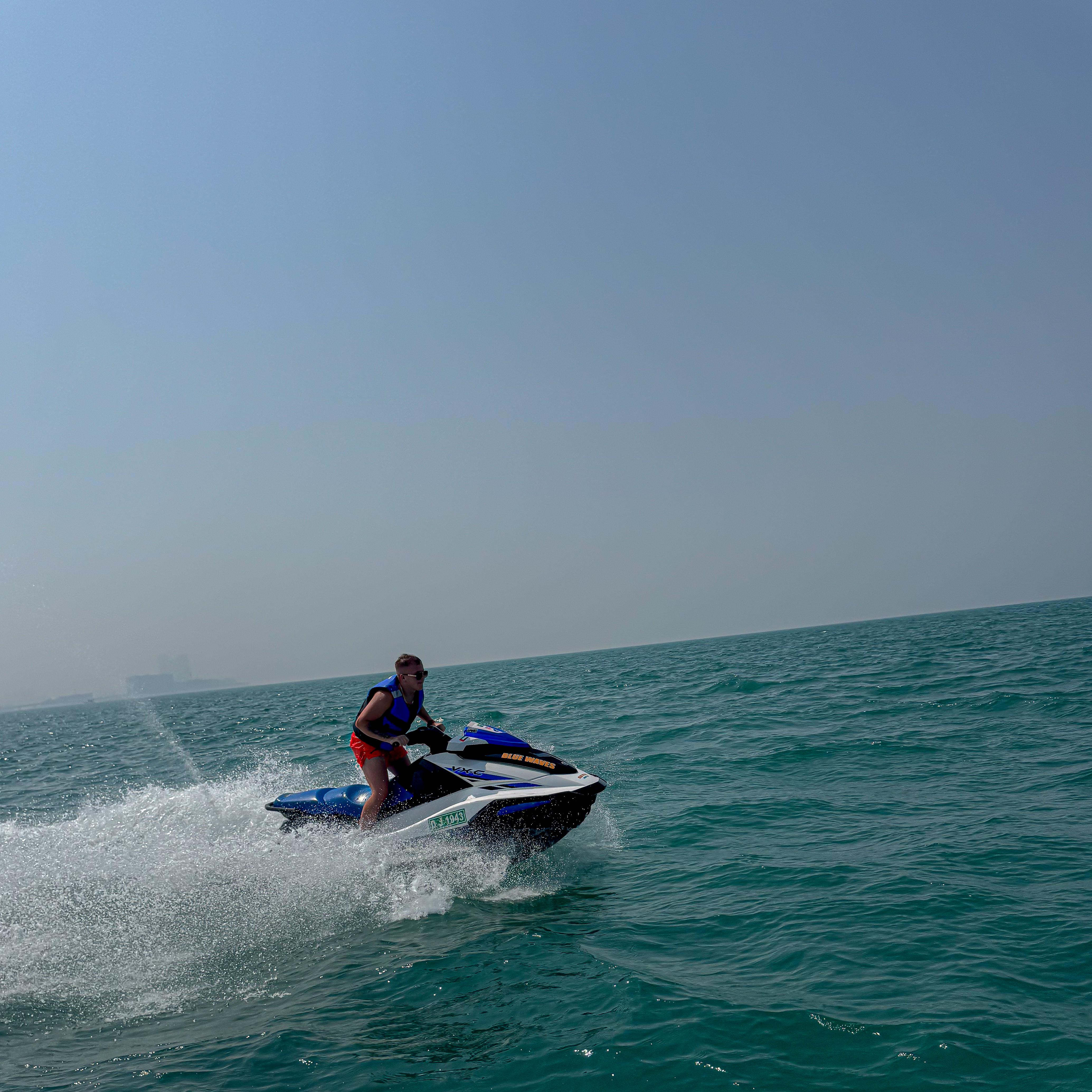 Dubai Jet Ski Adventure: Burj Al Arab & Atlantis Coastal Ride