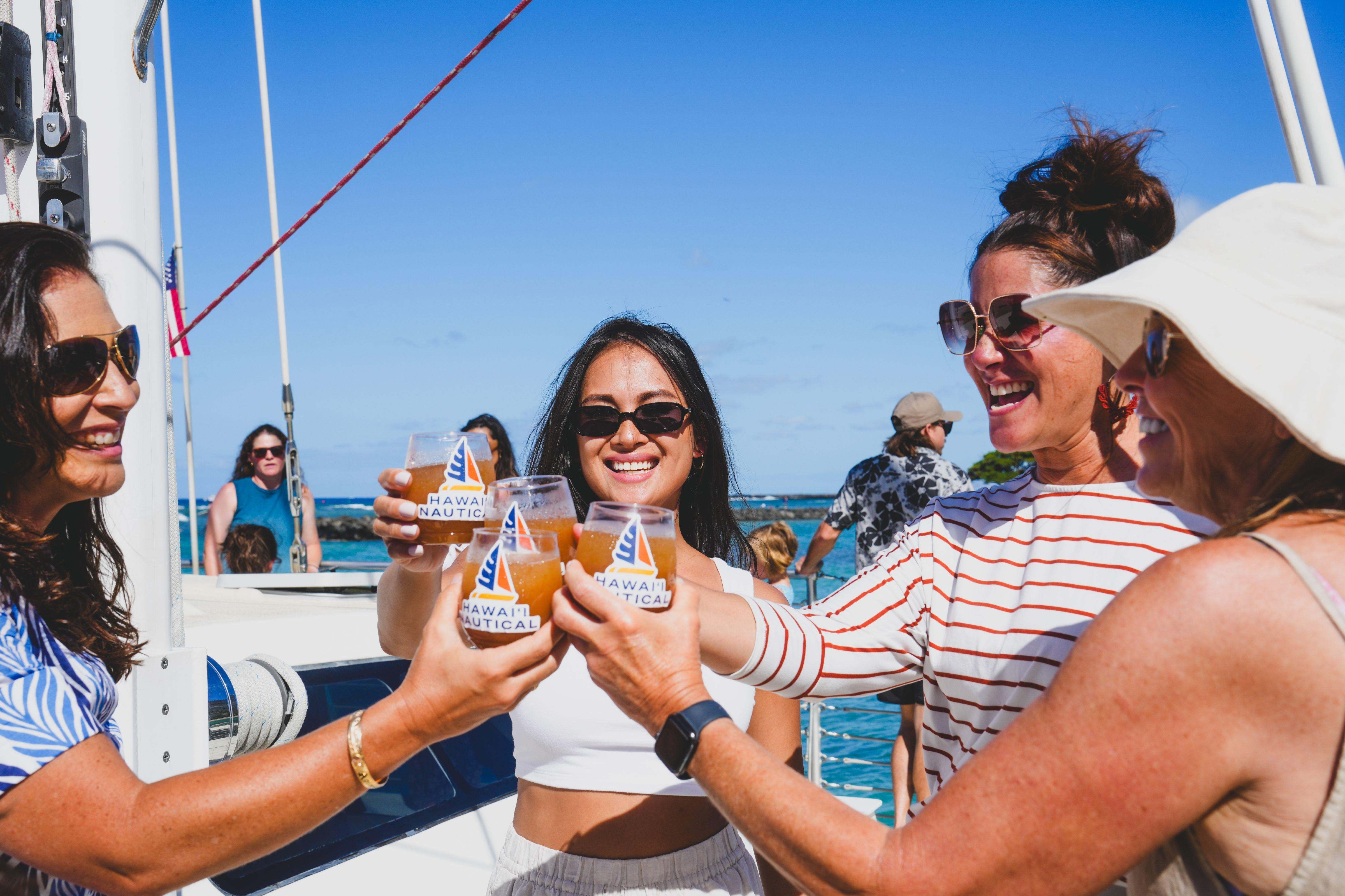 Kona: Catamaran Sunset Sail with Cocktails and Snacks - 2026 (Verified Reviews)
