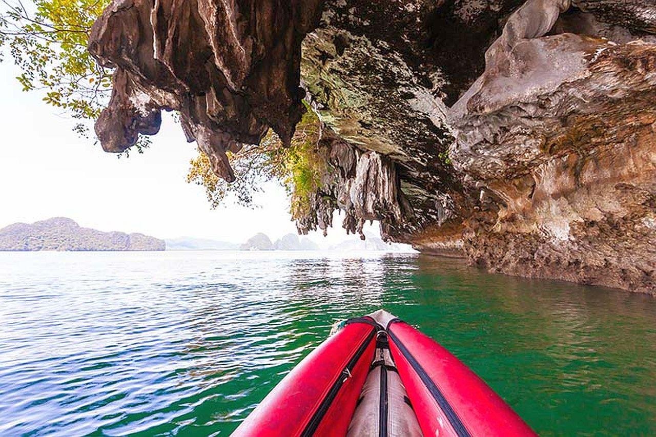 Khao Lak: Premium James Bond Island Sunset & Canoe Tour