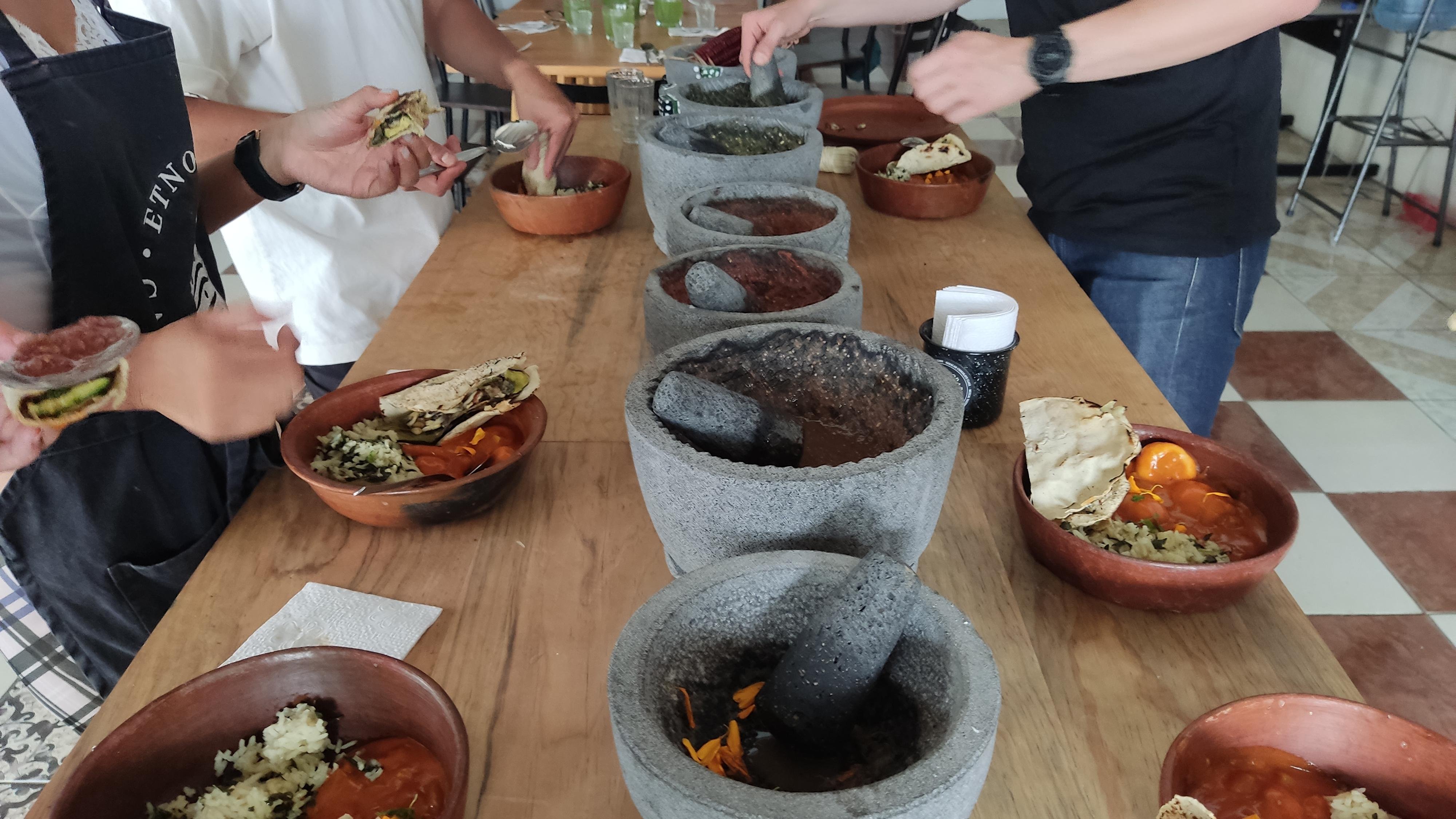 cooking class in Oaxaca — photo 4