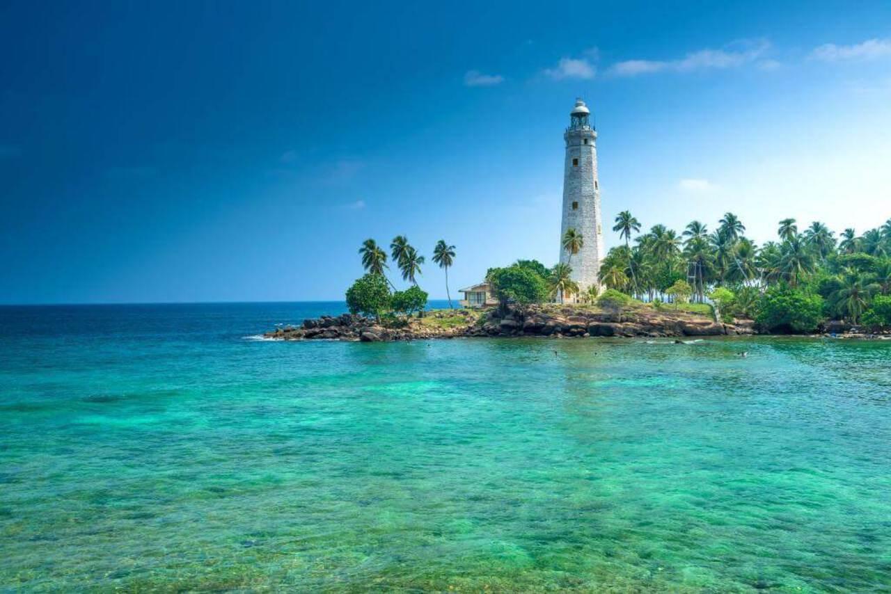 Private Galle Fort & Turtle Coast Cruise Excursion