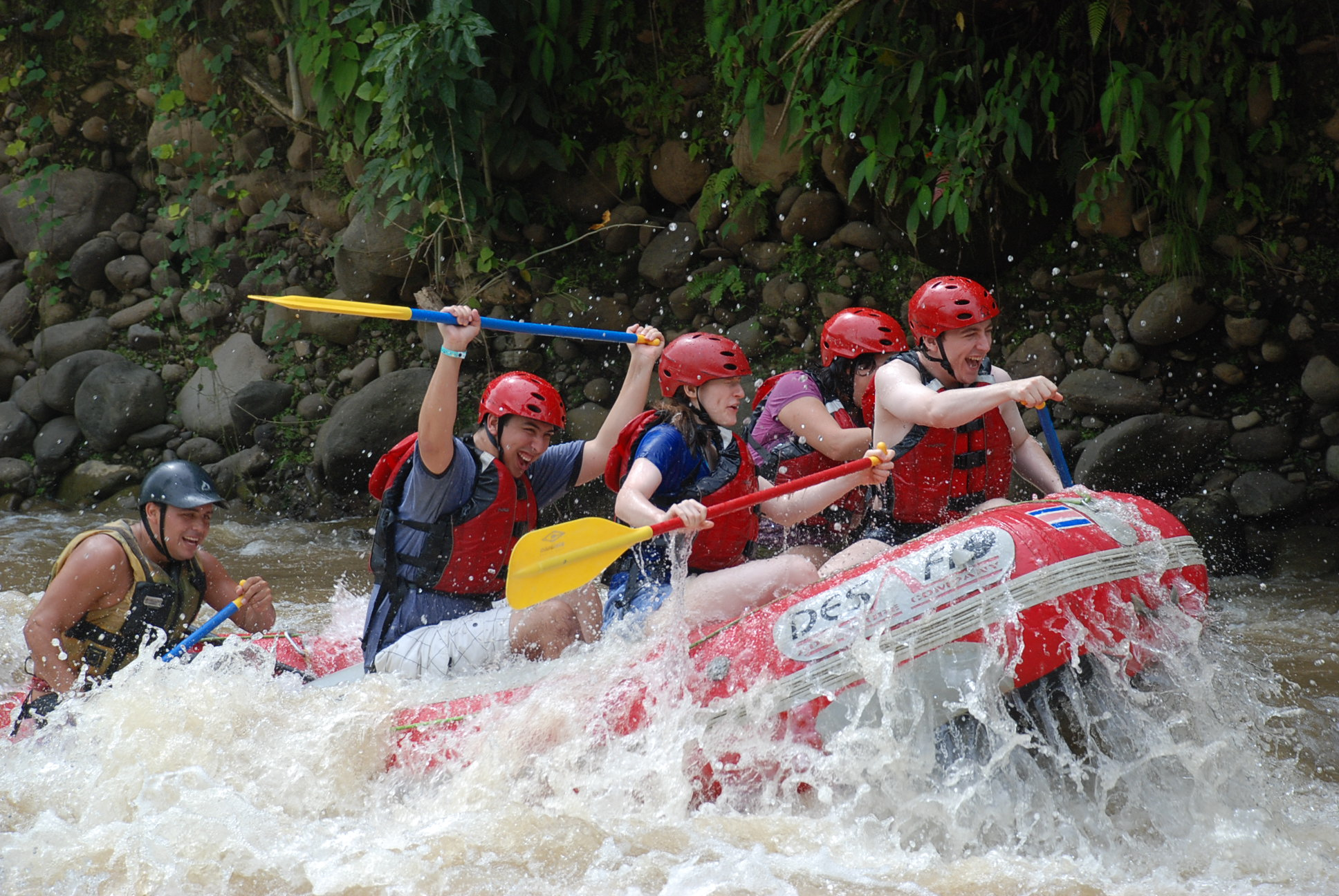 Costa Rica white water rafting on the Balsa and Pacuare rivers — rafting photo 1