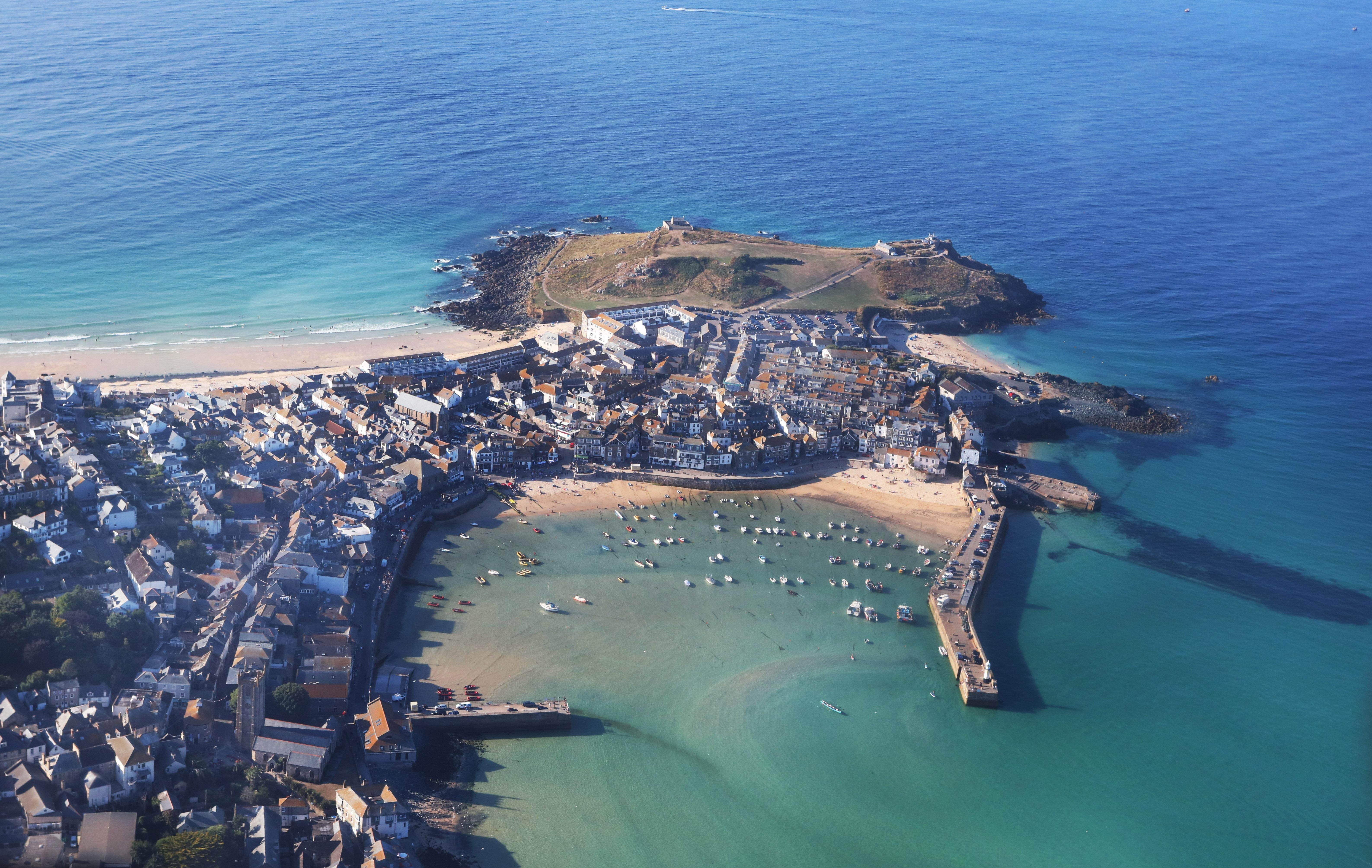 St Ives Scenic Helicopter Tour