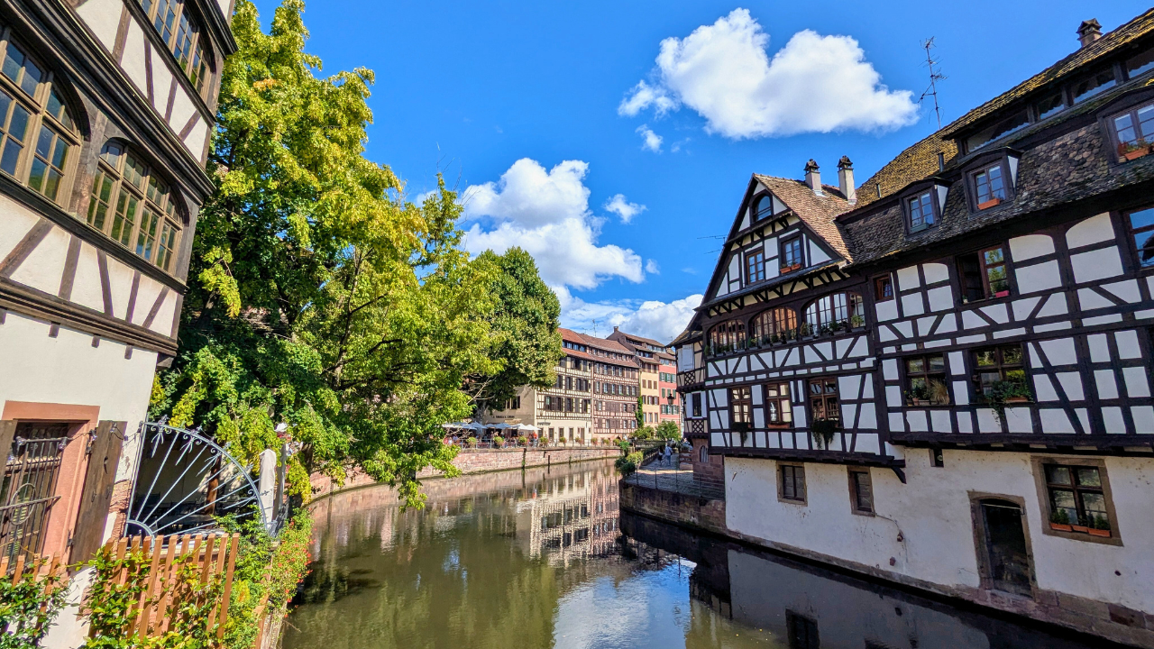Historic Strasbourg Walking Tour with Wine & Cheese Tasting