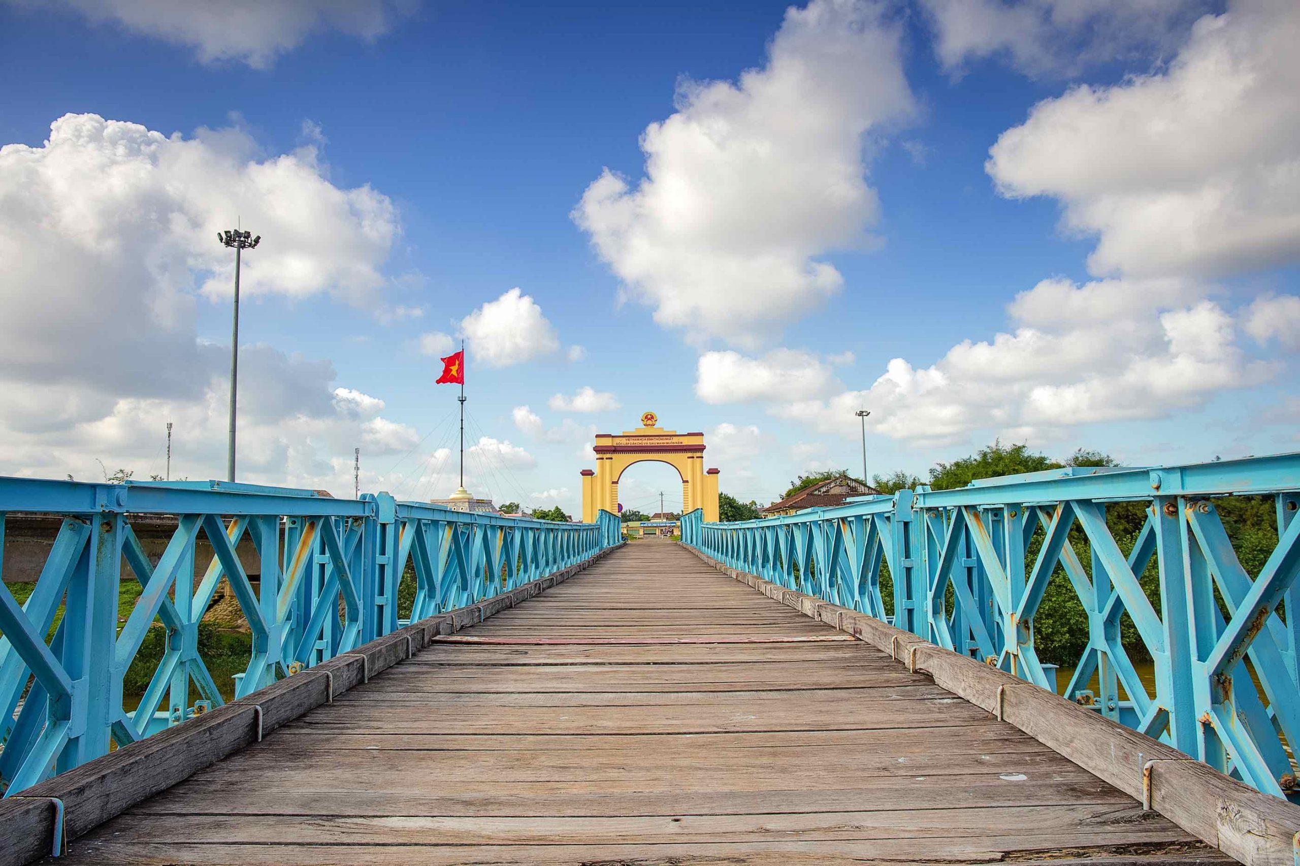 DMZ and the Hidden Stories of War – Full-Day Tour from Hue