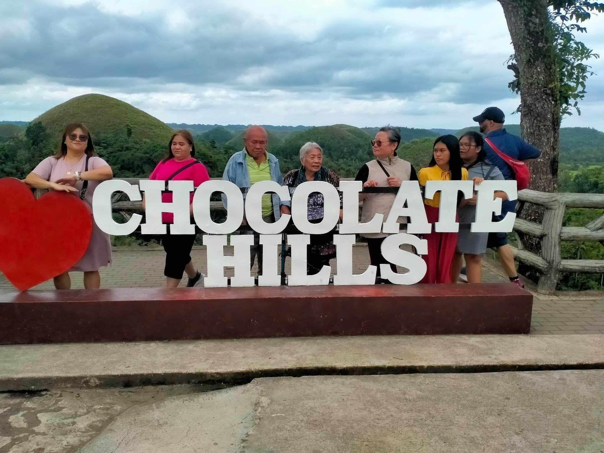 Bohol Countryside Day Tour from Cebu with Loboc River Cruise Lunch