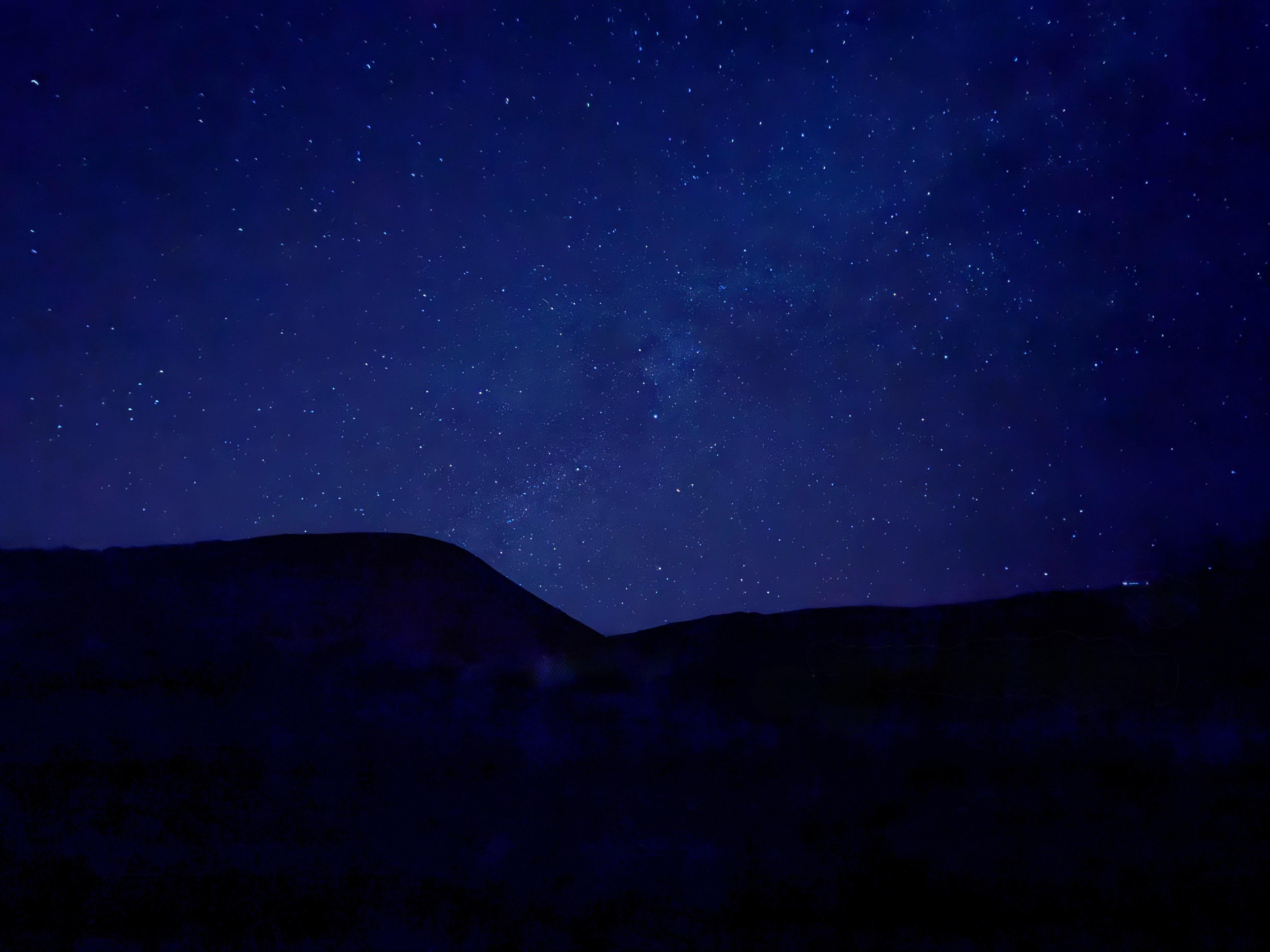 Mauna Kea Guided Sunset Hike and Stargazing