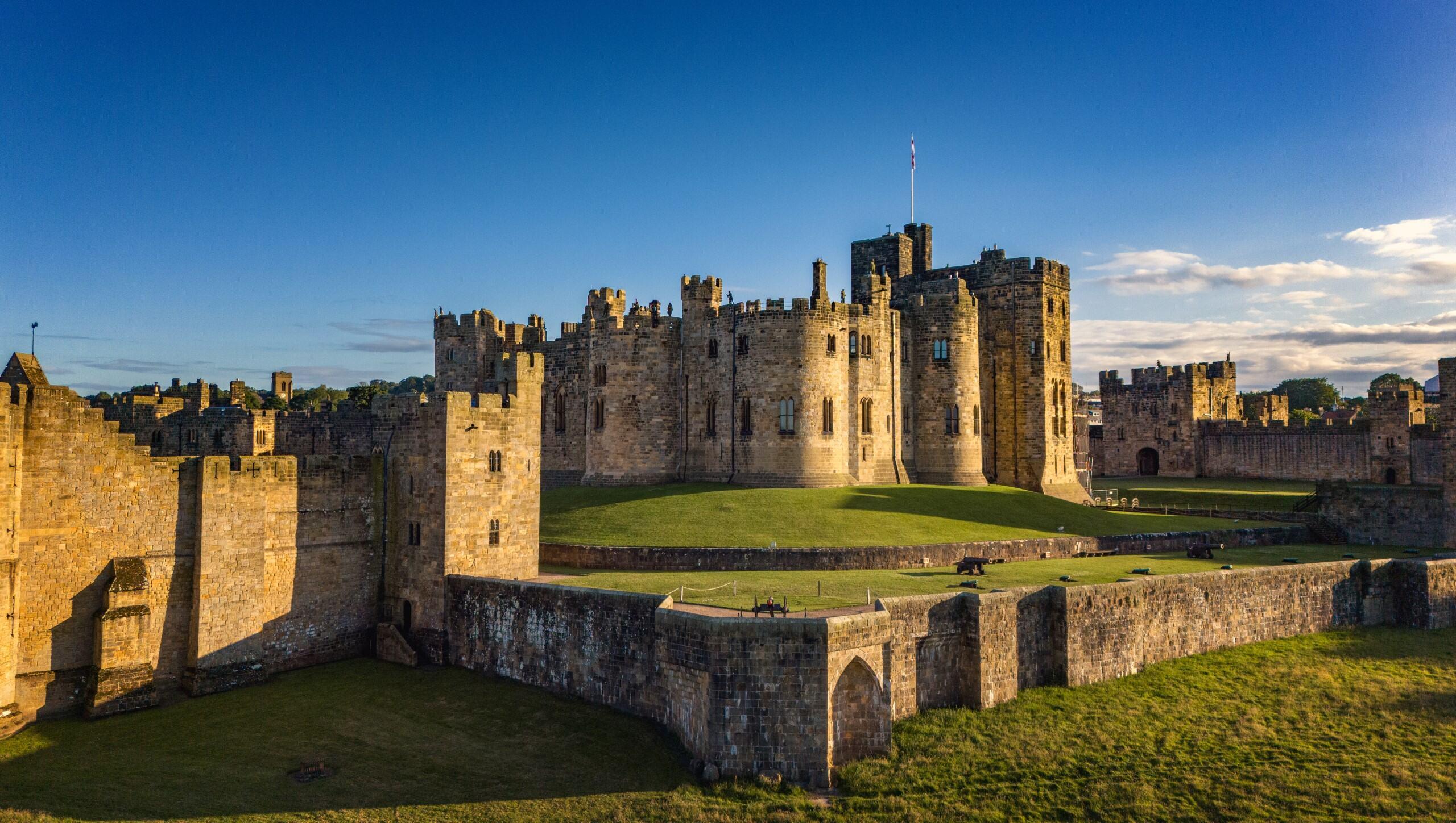 Alnwick: Alnwick Castle Ticket - 2026 (Verified Reviews)