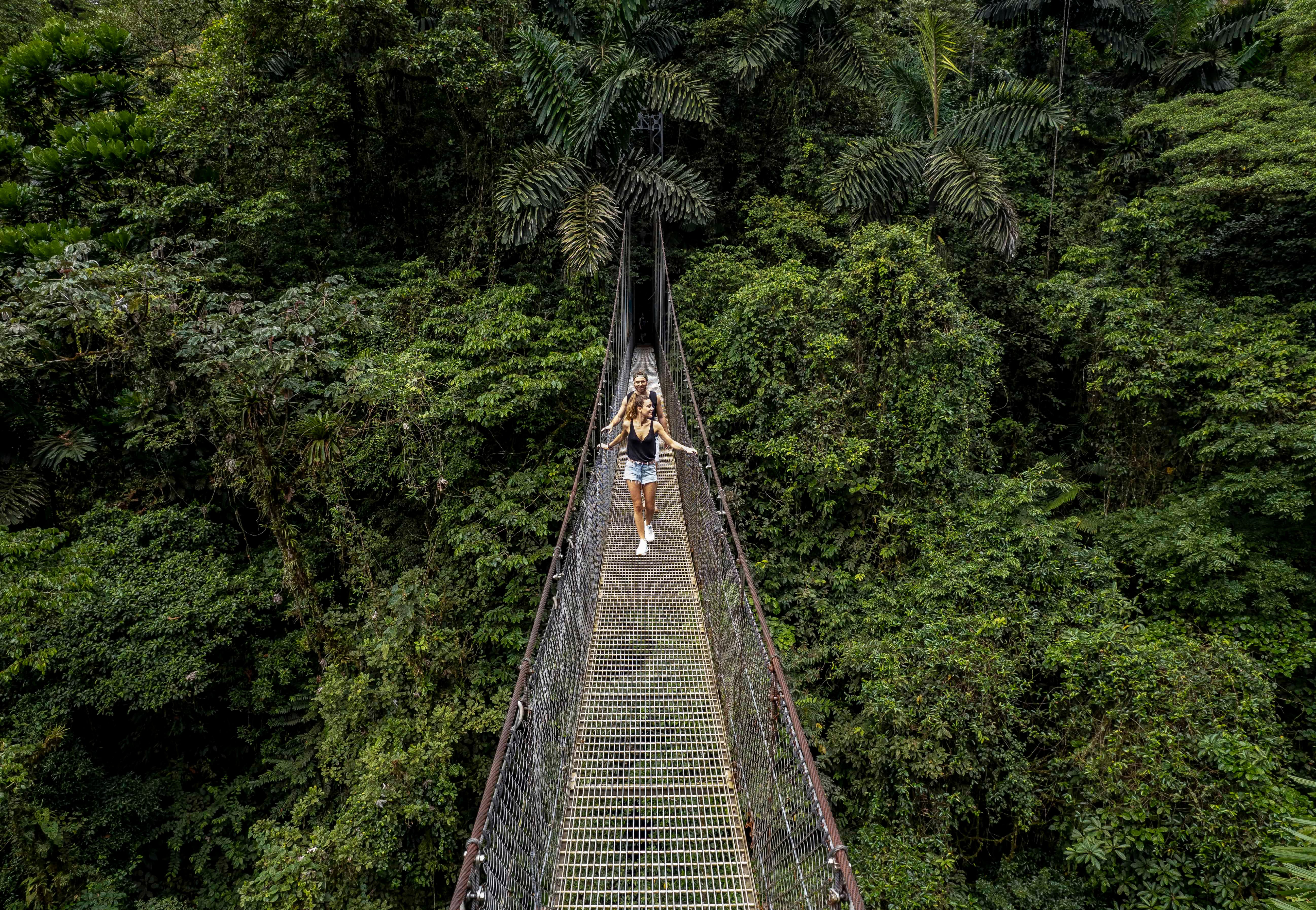 La Fortuna Hanging Bridges, Waterfall & Local Lunch Tour
