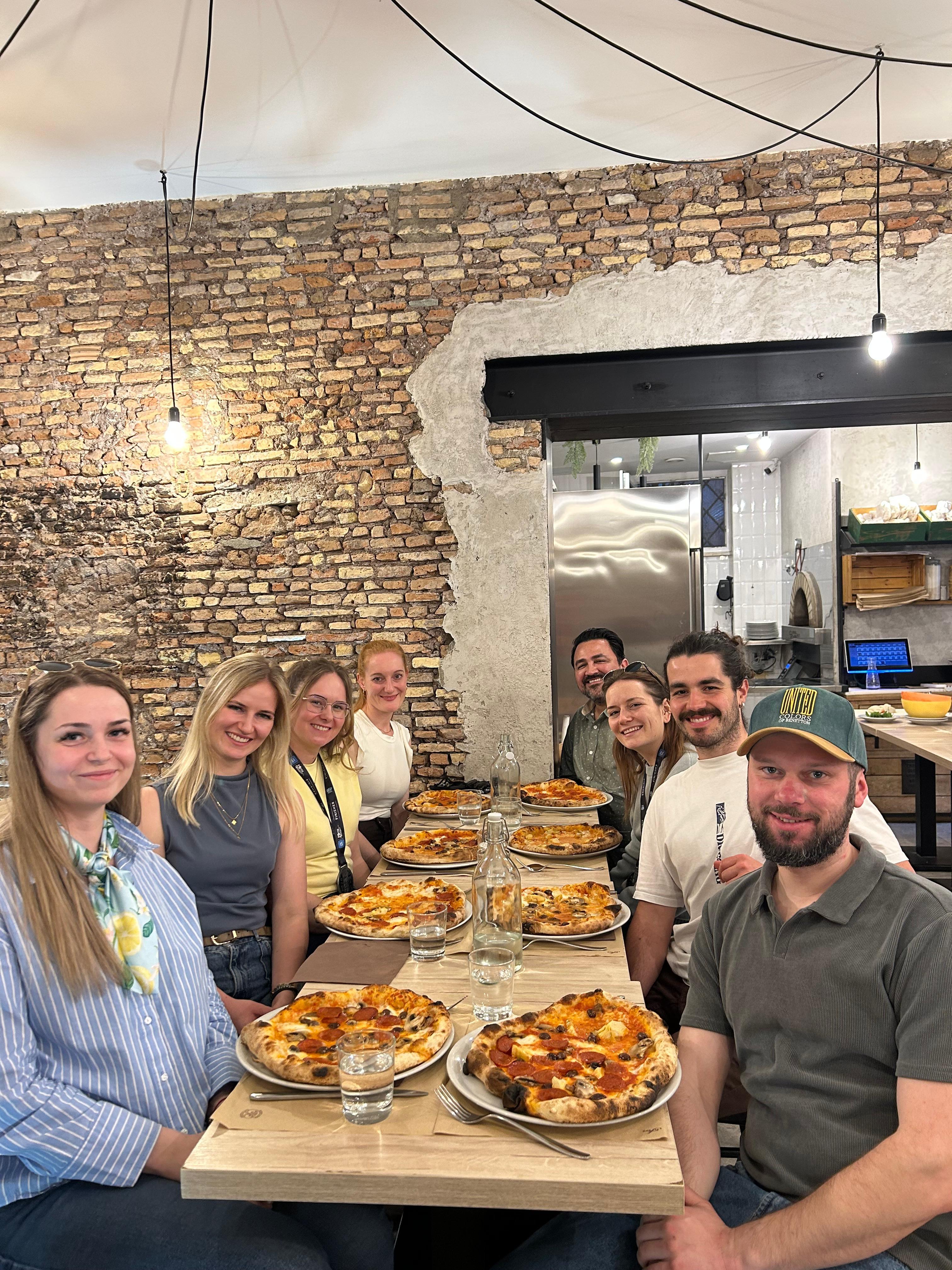 Verona Pizza & Tiramisu Cooking Class with Gelato Tasting