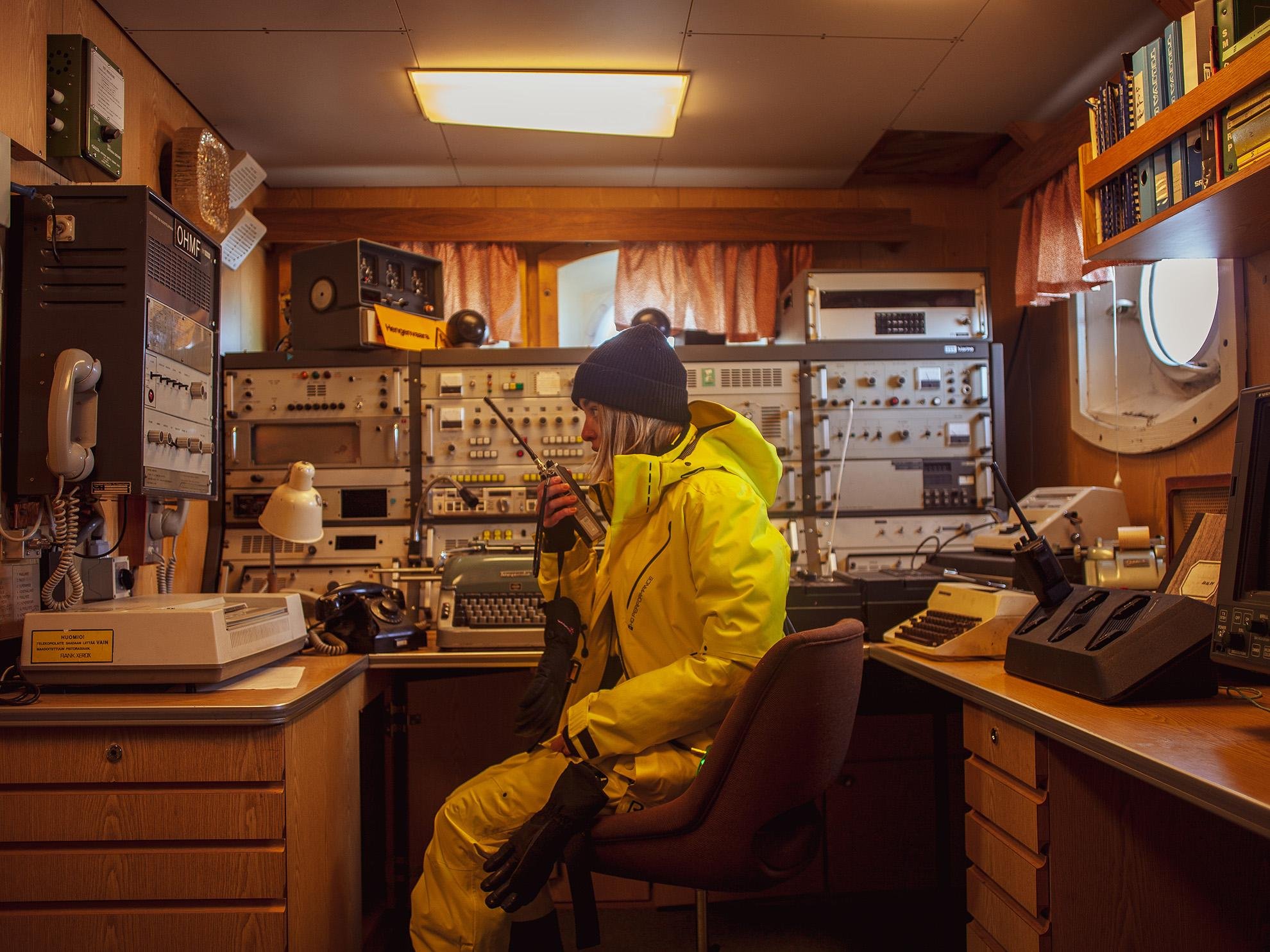 Icebreaker Sampo Arctic Cruise with Ice Floating from Rovaniemi