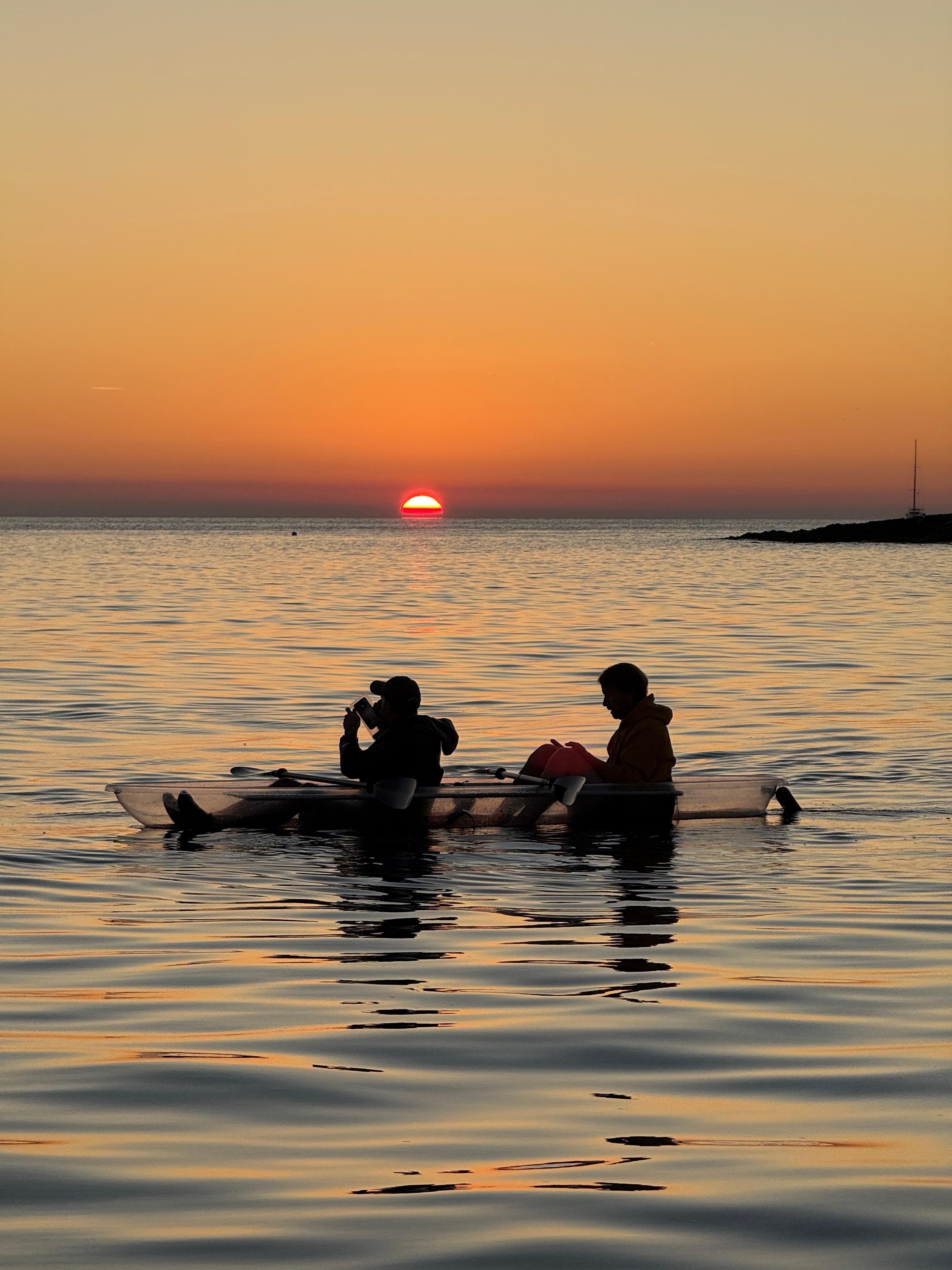 Pula: Transparent Kayak Sunset & Night Glow Tour
