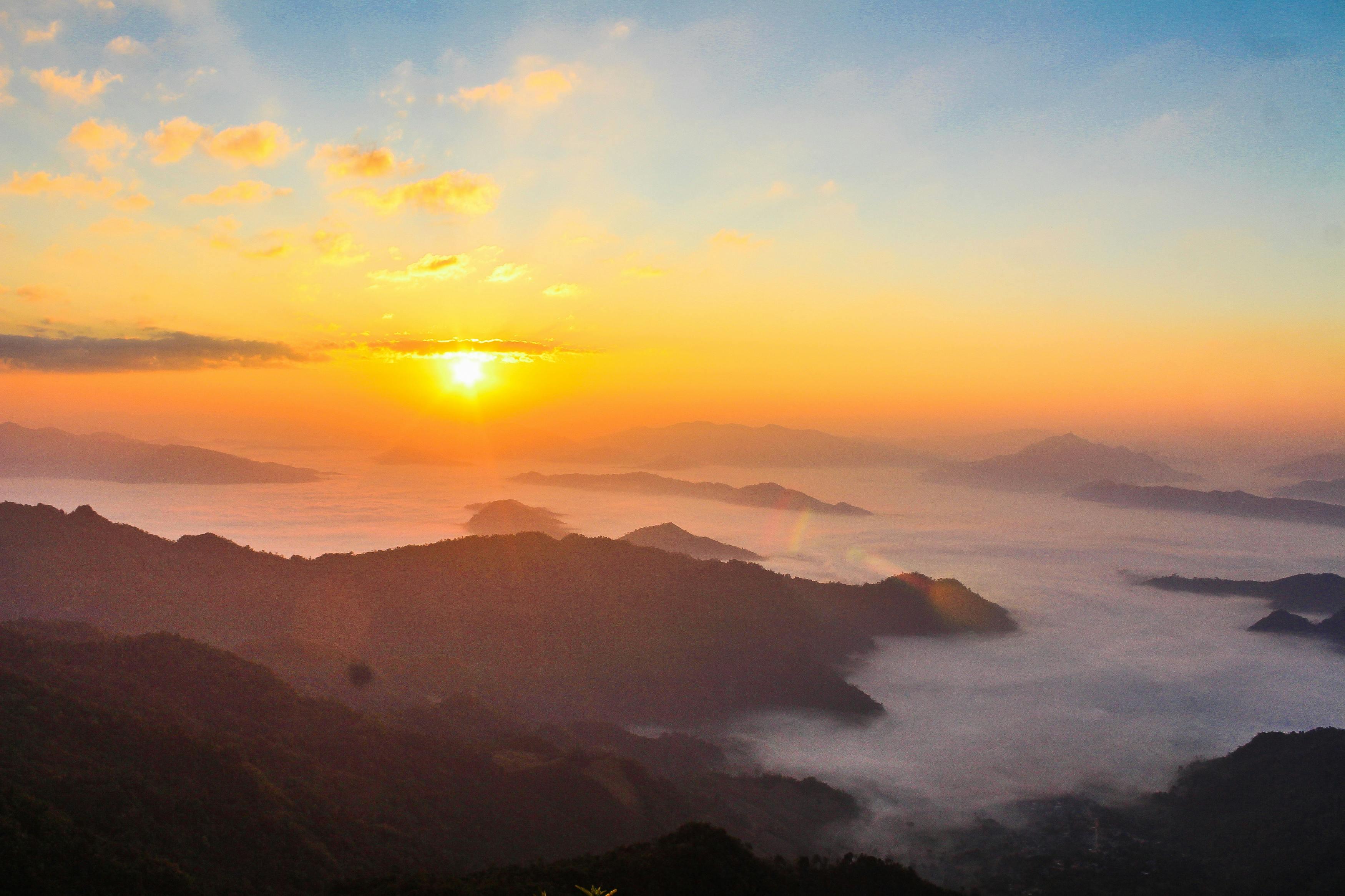 Mount Batur Sunrise Trek, Hot Springs & Tirta Empul Temple Tour
