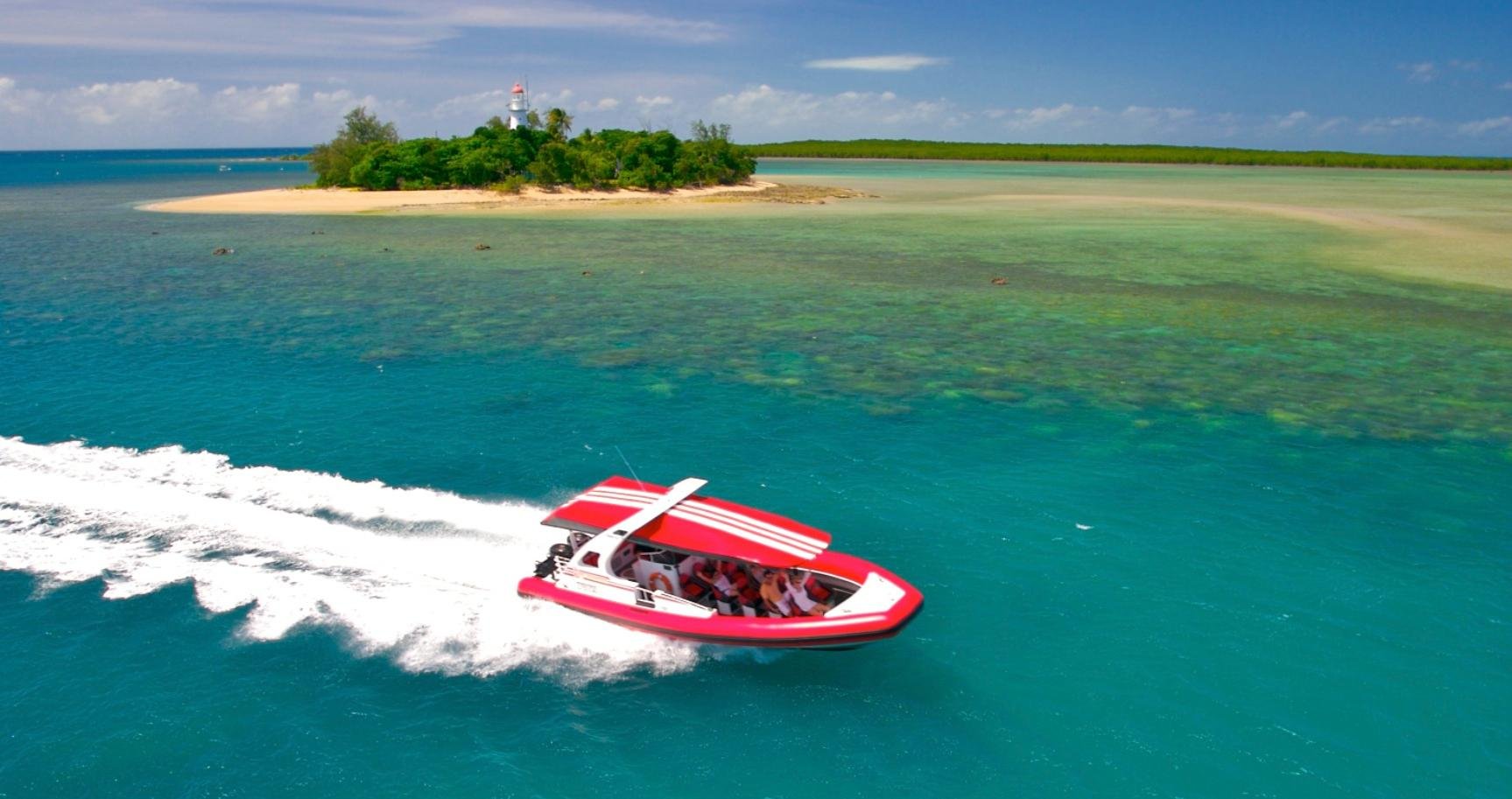 Low Isles Lagoon Snorkeling Adventure from Port Douglas