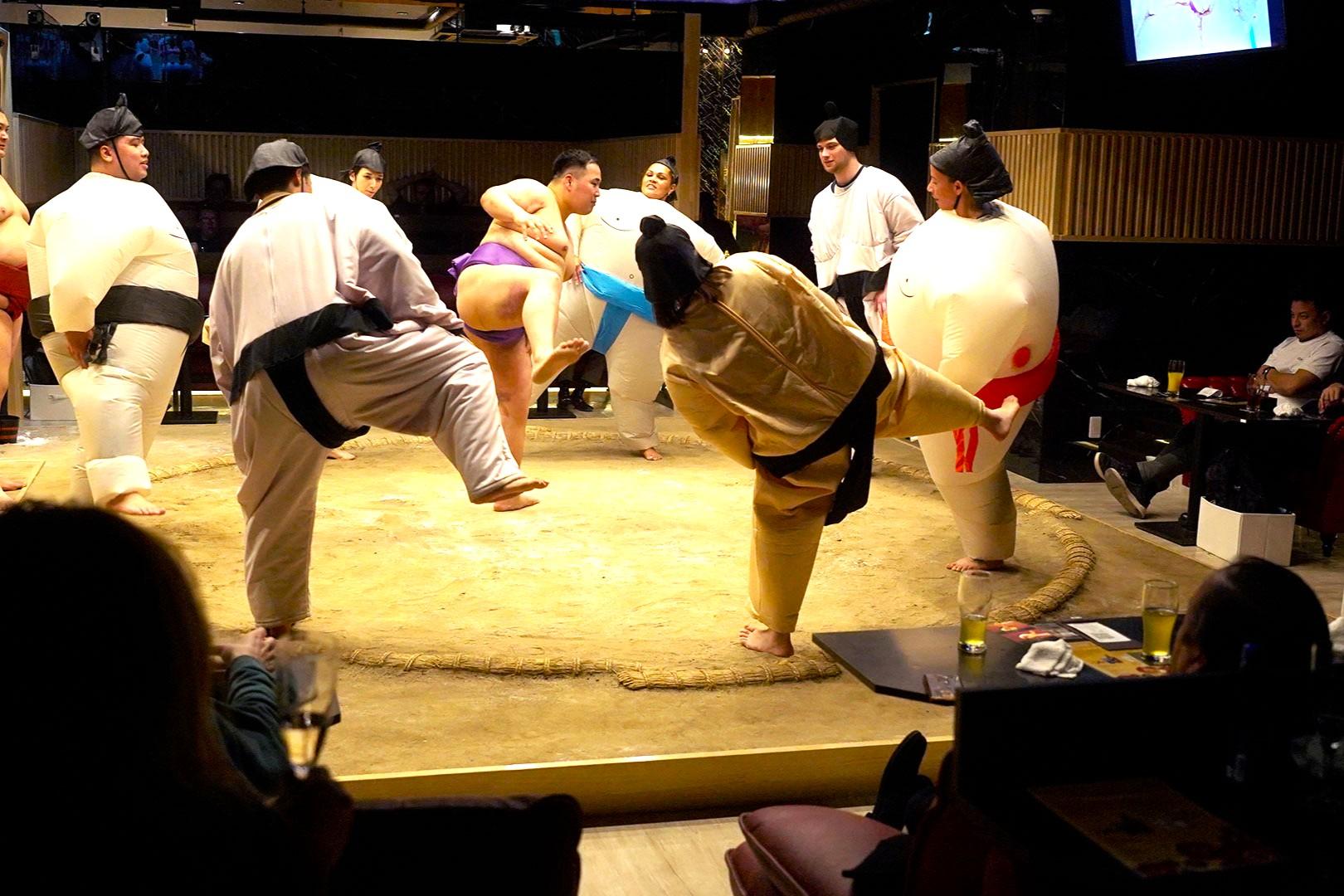 Luxury Sumo Show Experience with Wagyu Dinner in Tokyo