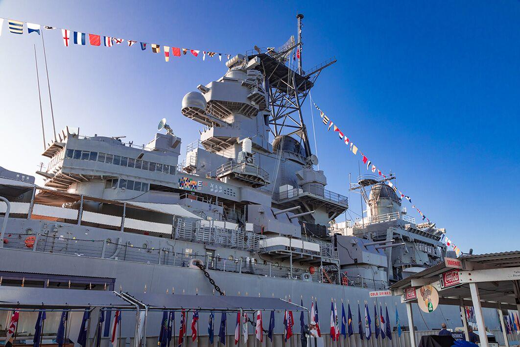 Honolulu: Battleship Missouri Memorial Access