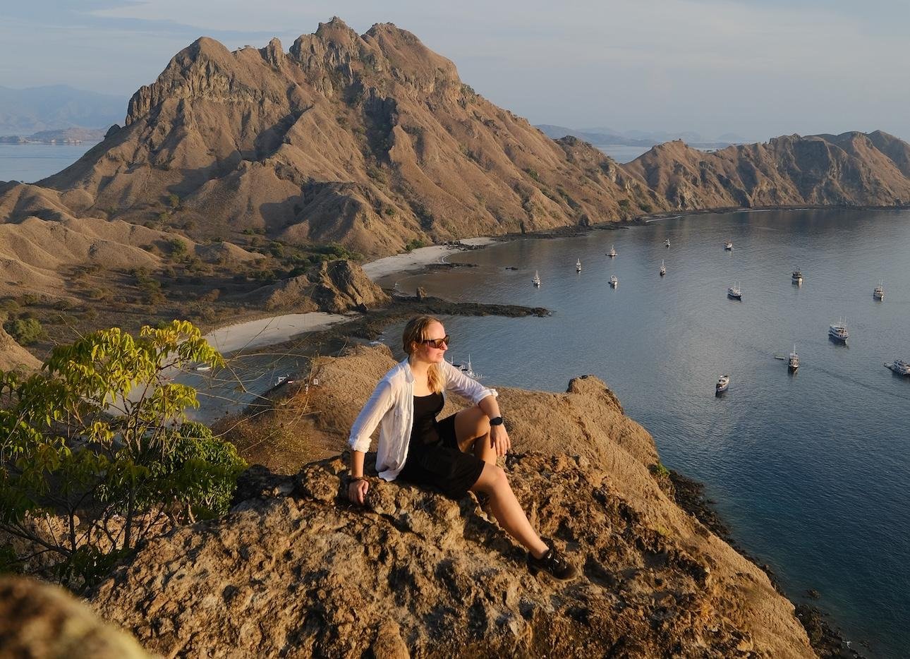 Komodo Islands Full-Day Speedboat Tour from Labuan Bajo