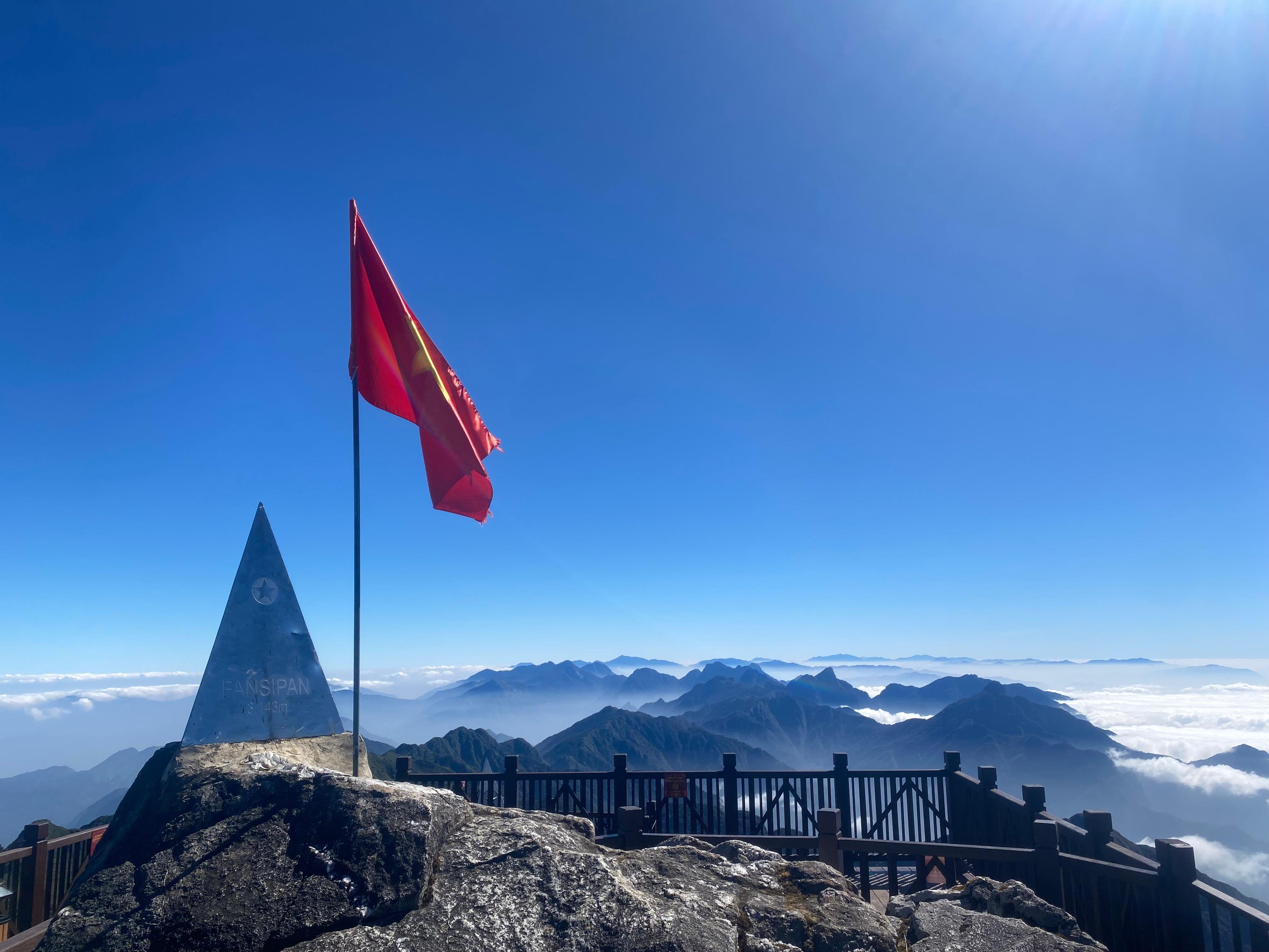 Two-Day Sapa Motorbike and Trekking Adventure