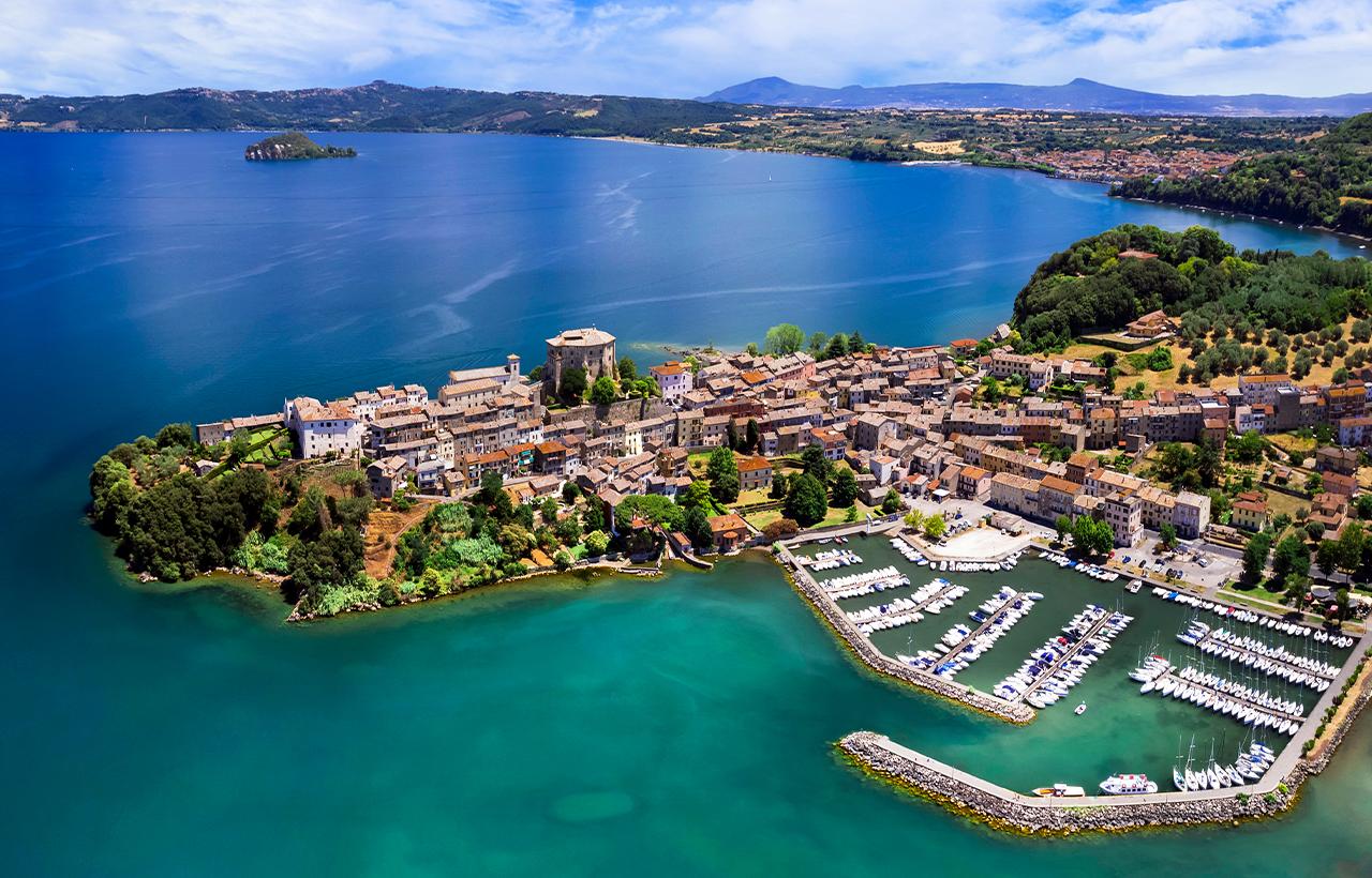 Orvieto, Civita di Bagnoregio & Lake Bolsena Day Trip