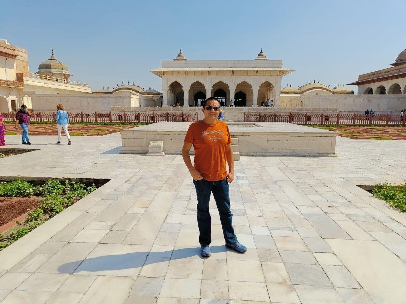 Agra Private Tour: Taj Mahal Sunrise & Agra Fort with Skip-the-Line Entry