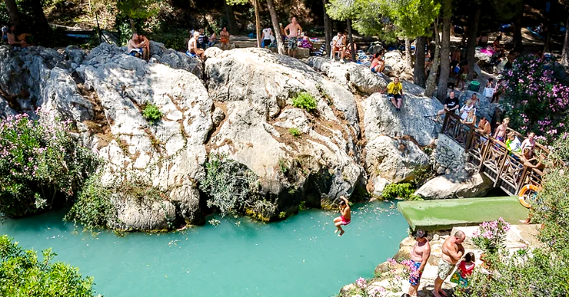 Guadalest Village & Algar Waterfalls Day Trip from Calpe
