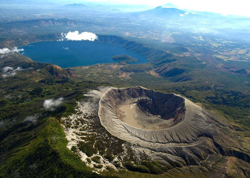 Santa Ana Volcano & Lake Coatepeque Day Hike