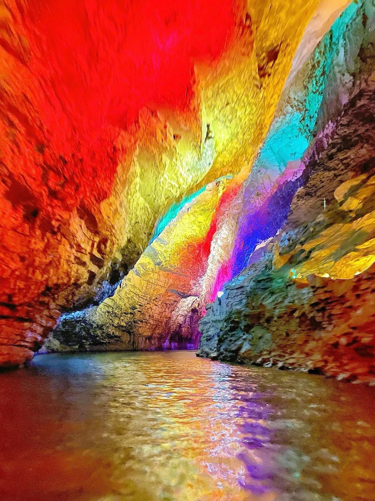 Zhangjiajie Multi-Attraction Pass: Cave, Lake & Glass Bridge