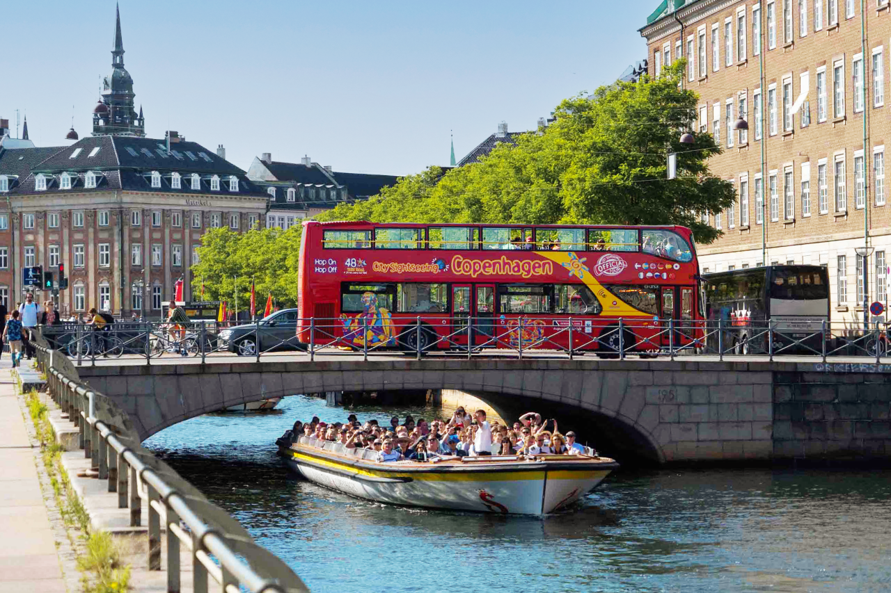 Copenhagen Hop-On Hop-Off Bus & Canal Cruise