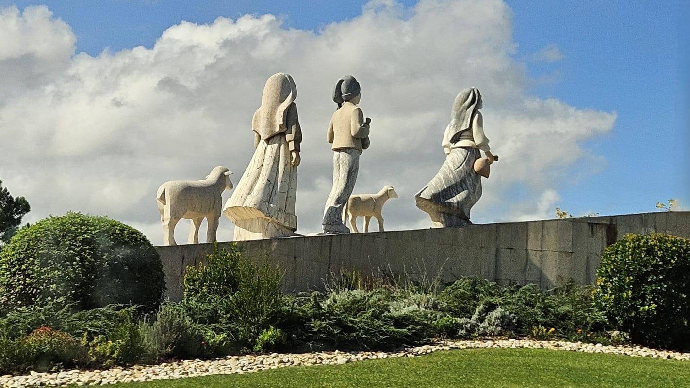 Fátima Sanctuary Half-Day Tour from Lisbon
