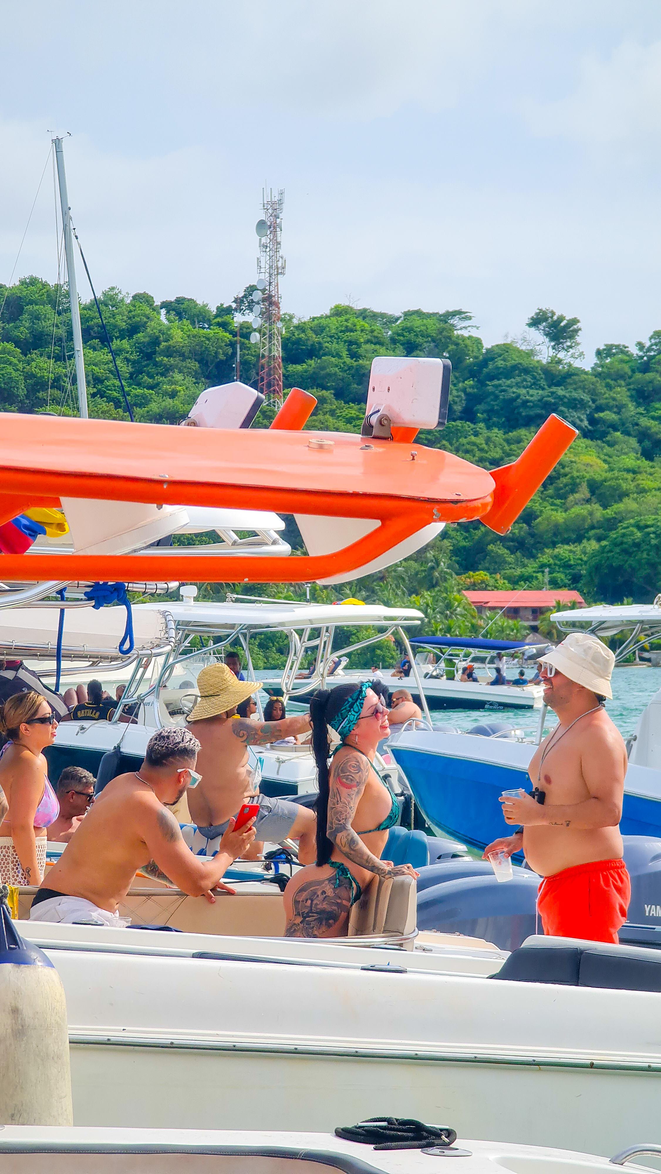 Cartagena VIP Party Boat: Cholón Island Celebration with Open Bar