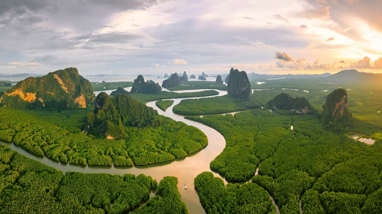 James Bond Island & Phang Nga Bay Full-Day Tour from Phuket