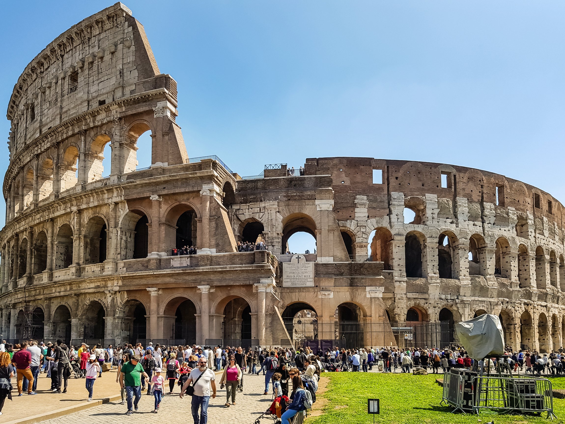 Colosseum Arena, Palatine Hill & Roman Forum Guided Tour