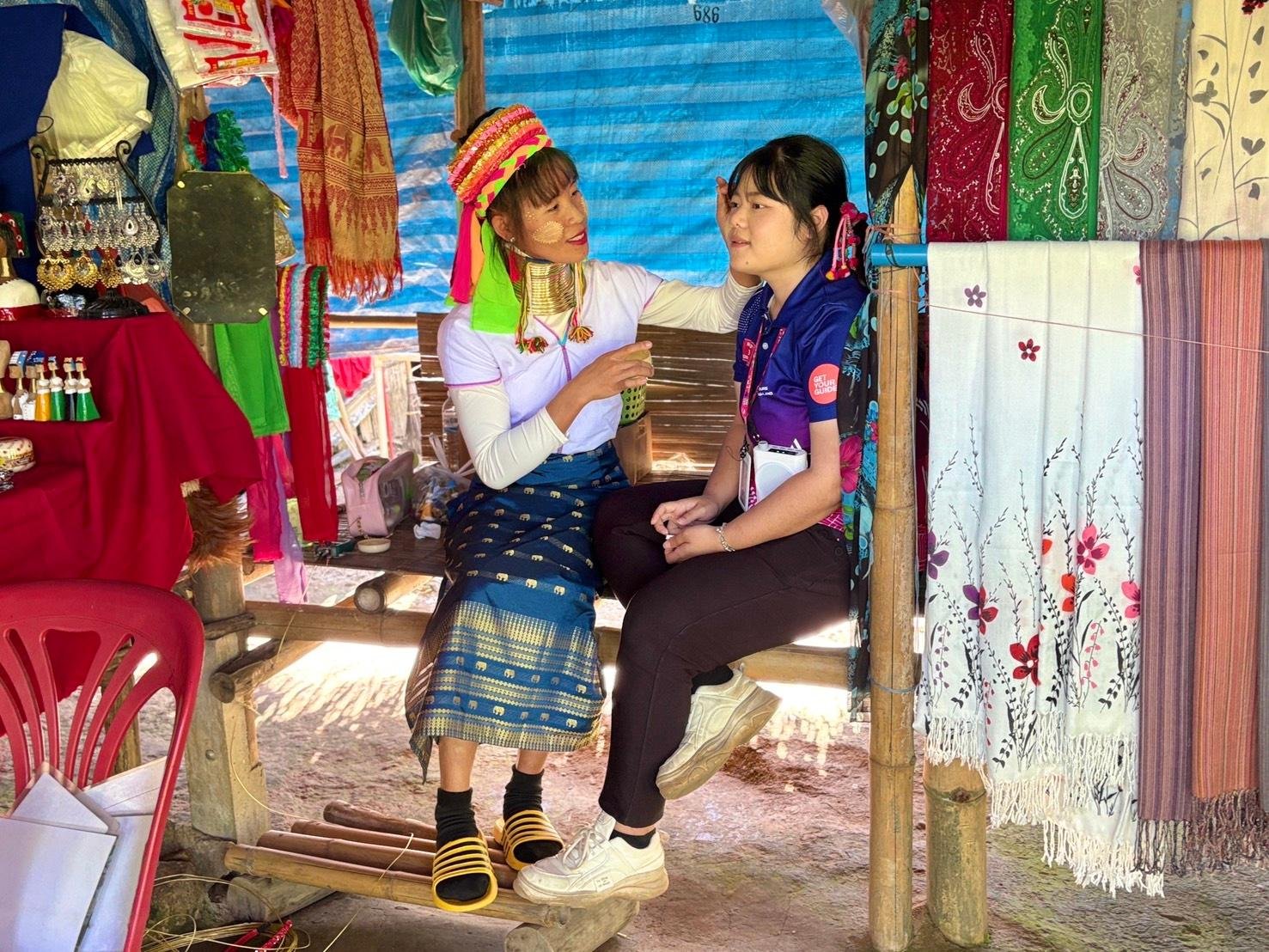 Chiang Rai Full-Day Highlights: Temples, Culture & Golden Triangle