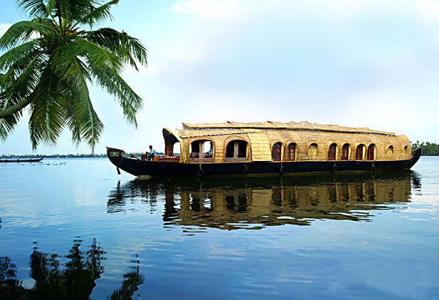 Private Alleppey Houseboat Day Cruise from Cochin