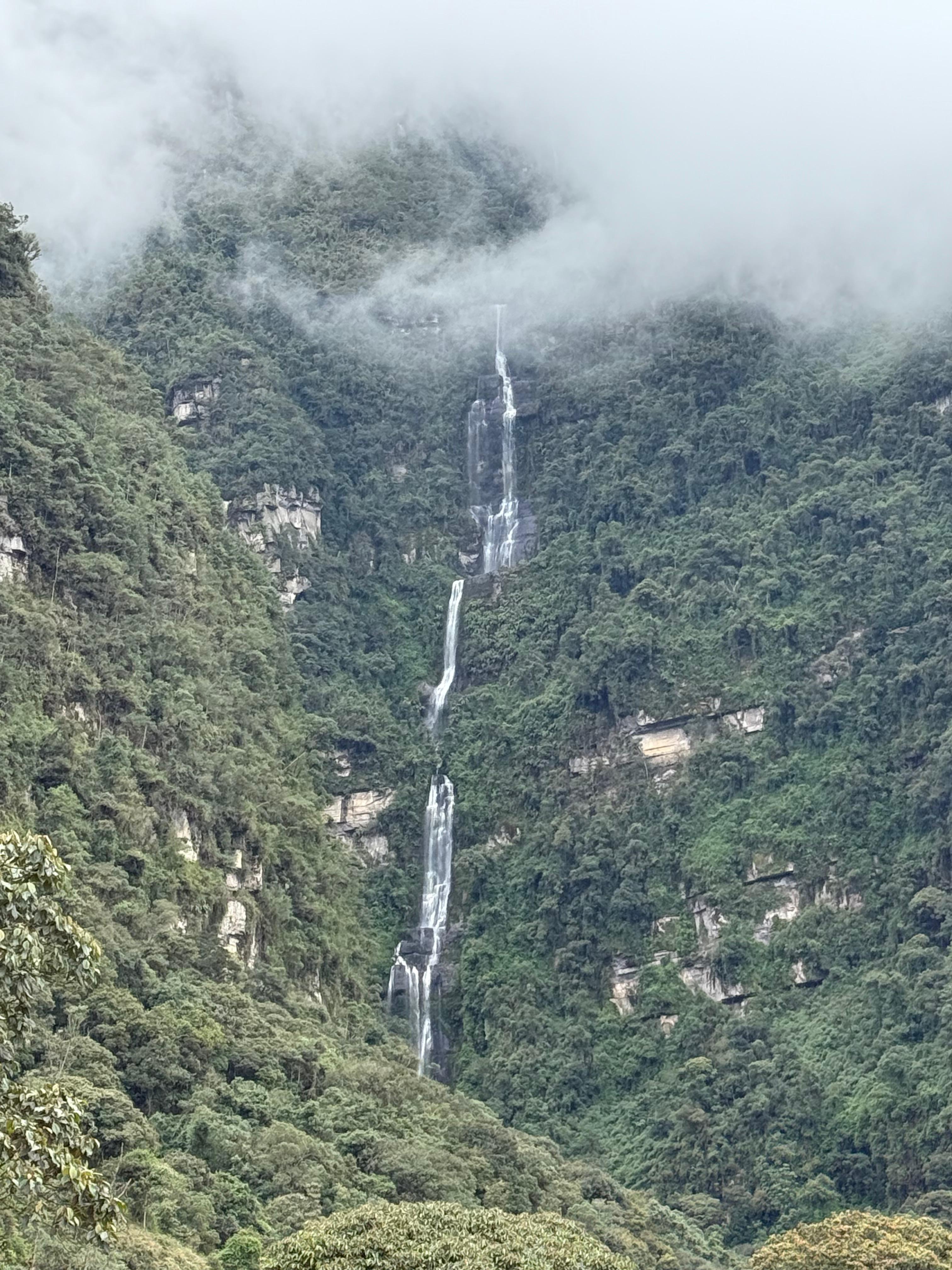 Private La Chorrera Waterfall & Guadalupe Hill Experience