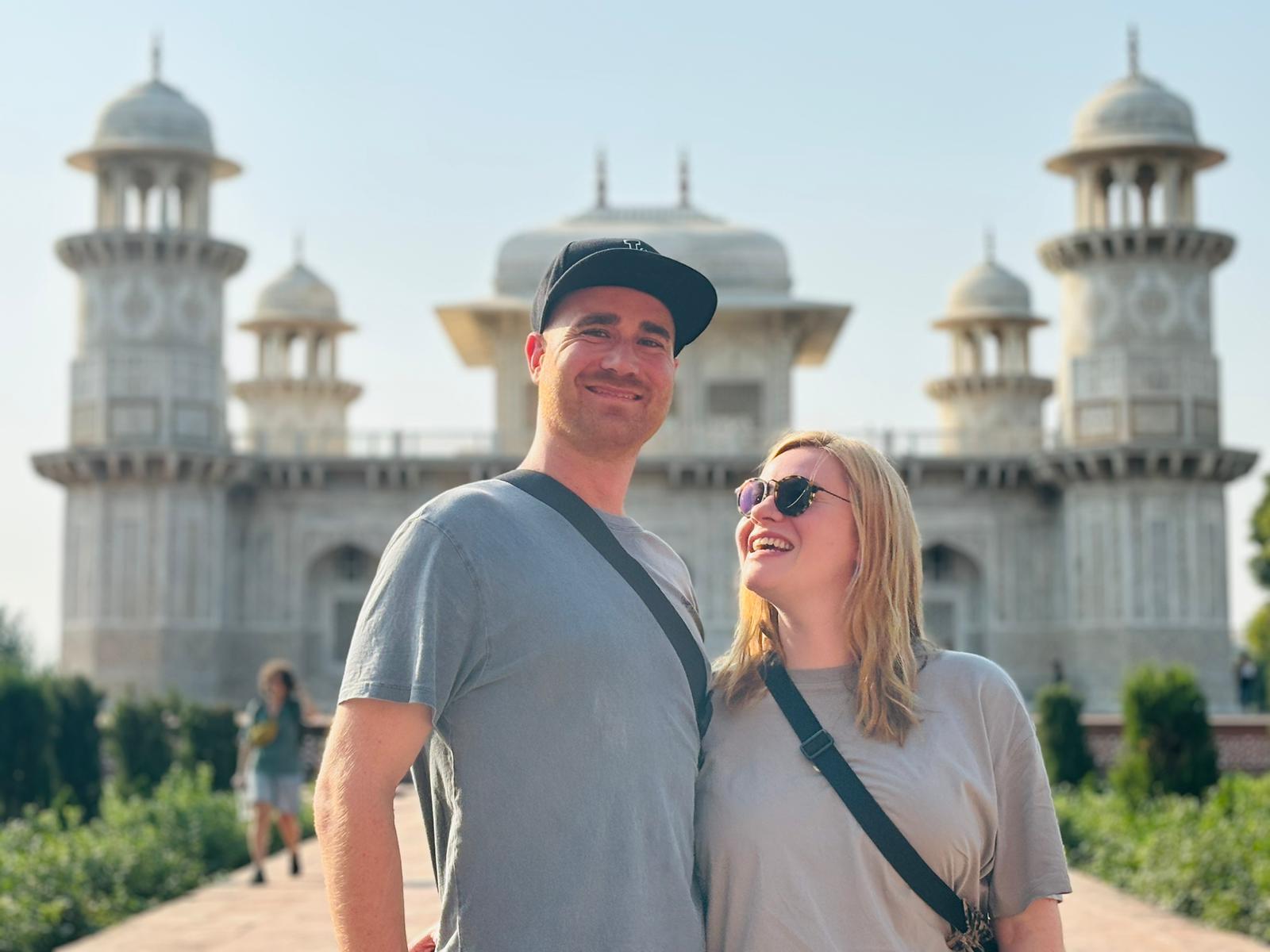 Delhi to Taj Mahal Sunrise & Agra Fort Private Day Tour