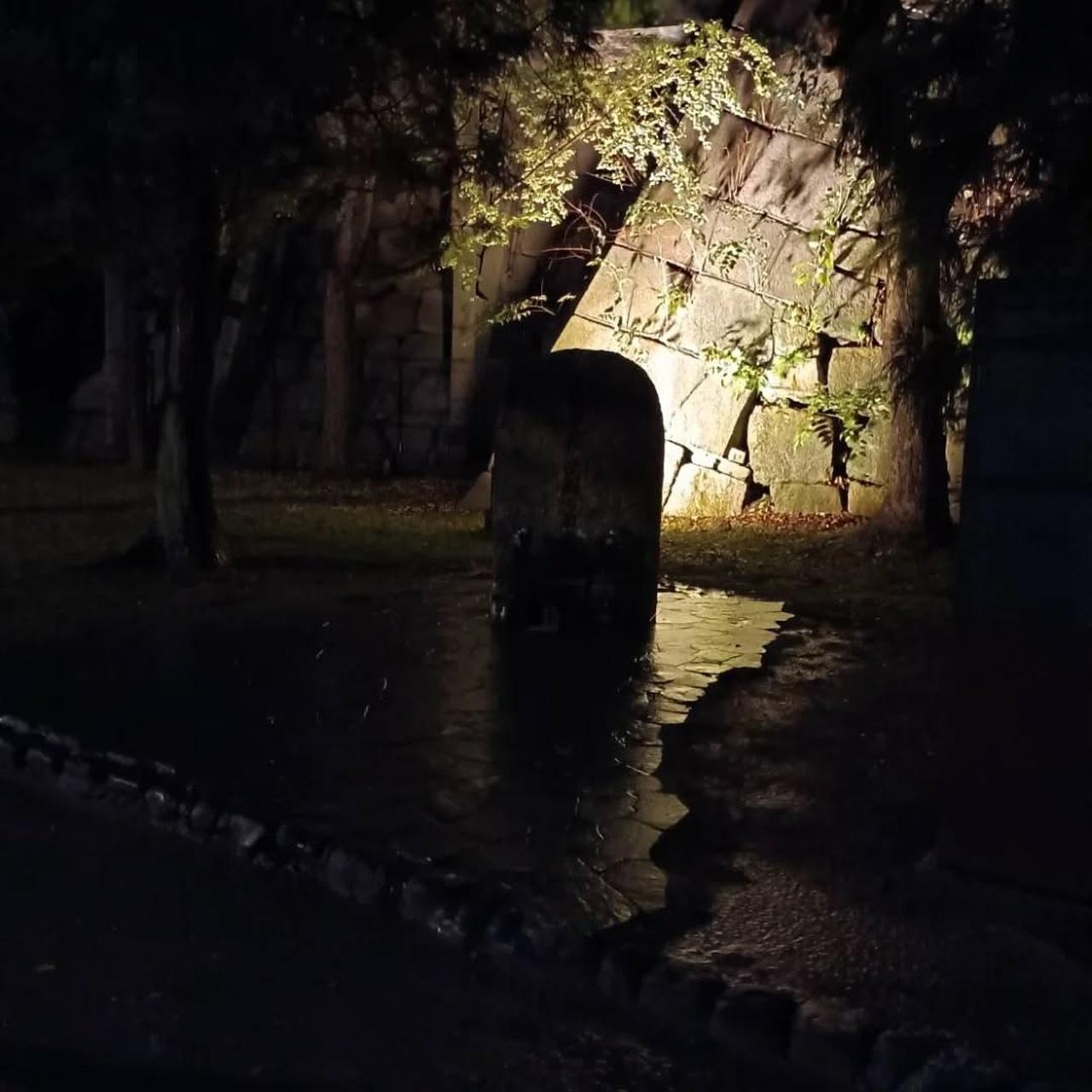 Osaka Castle Grounds: Haunted History & Legends Tour